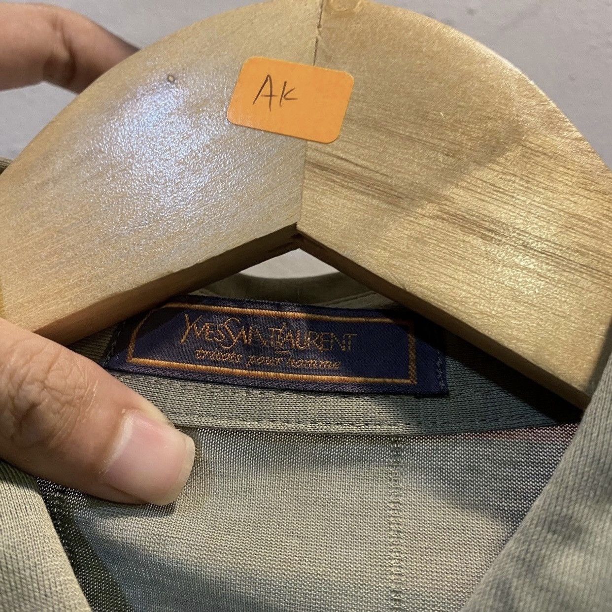Yves Saint Laurent VINTAGE YSL TRICOTS POUR HOMME MADE JAPAN LONGSLEEVE POLOS Size US M / EU 48-50 / 2 - 10 Thumbnail