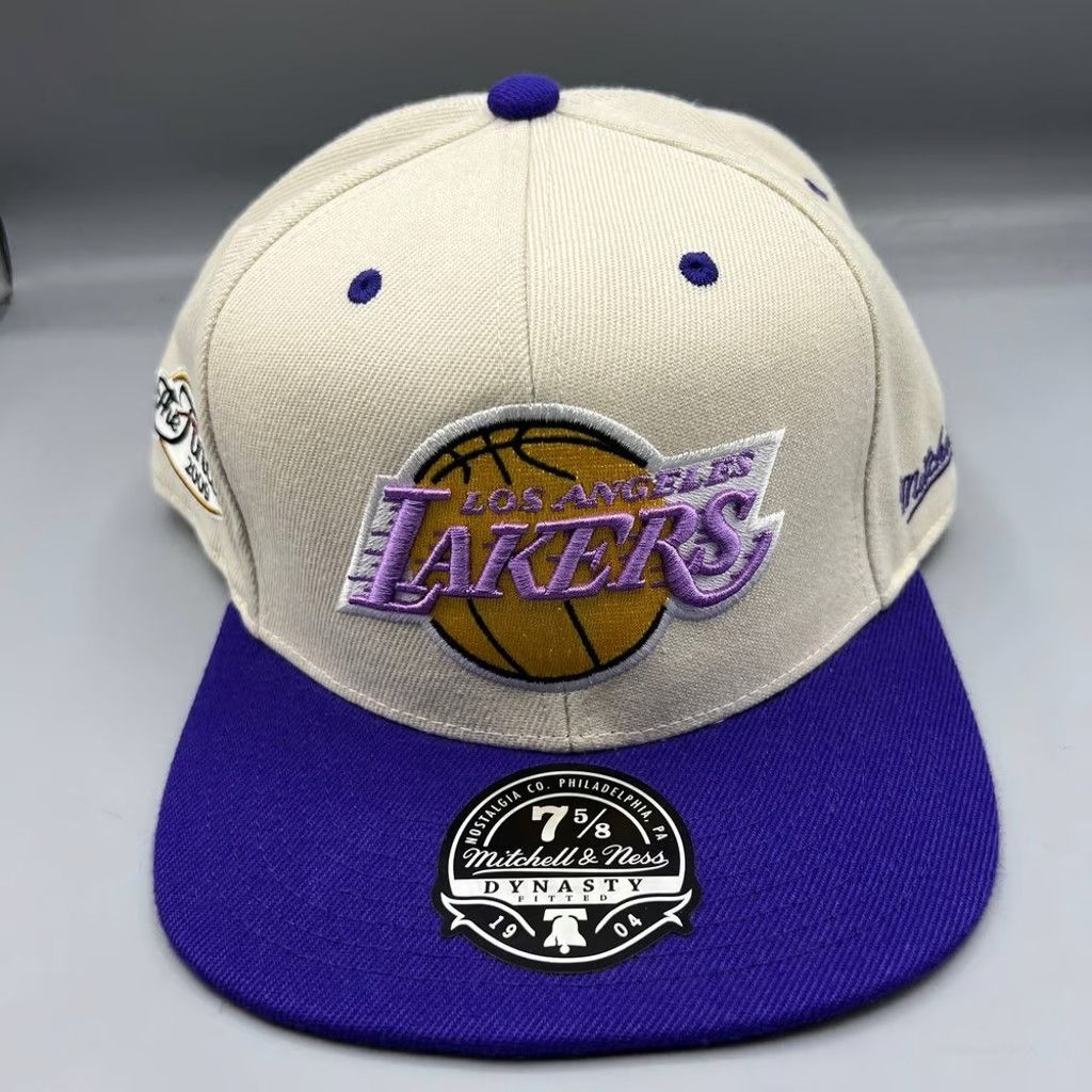 Mitchell & Ness Los Angeles LA Lakers Hat Men 7 5/8 Off White NBA Fitted Cap Size ONE SIZE - 2 Thumbnail