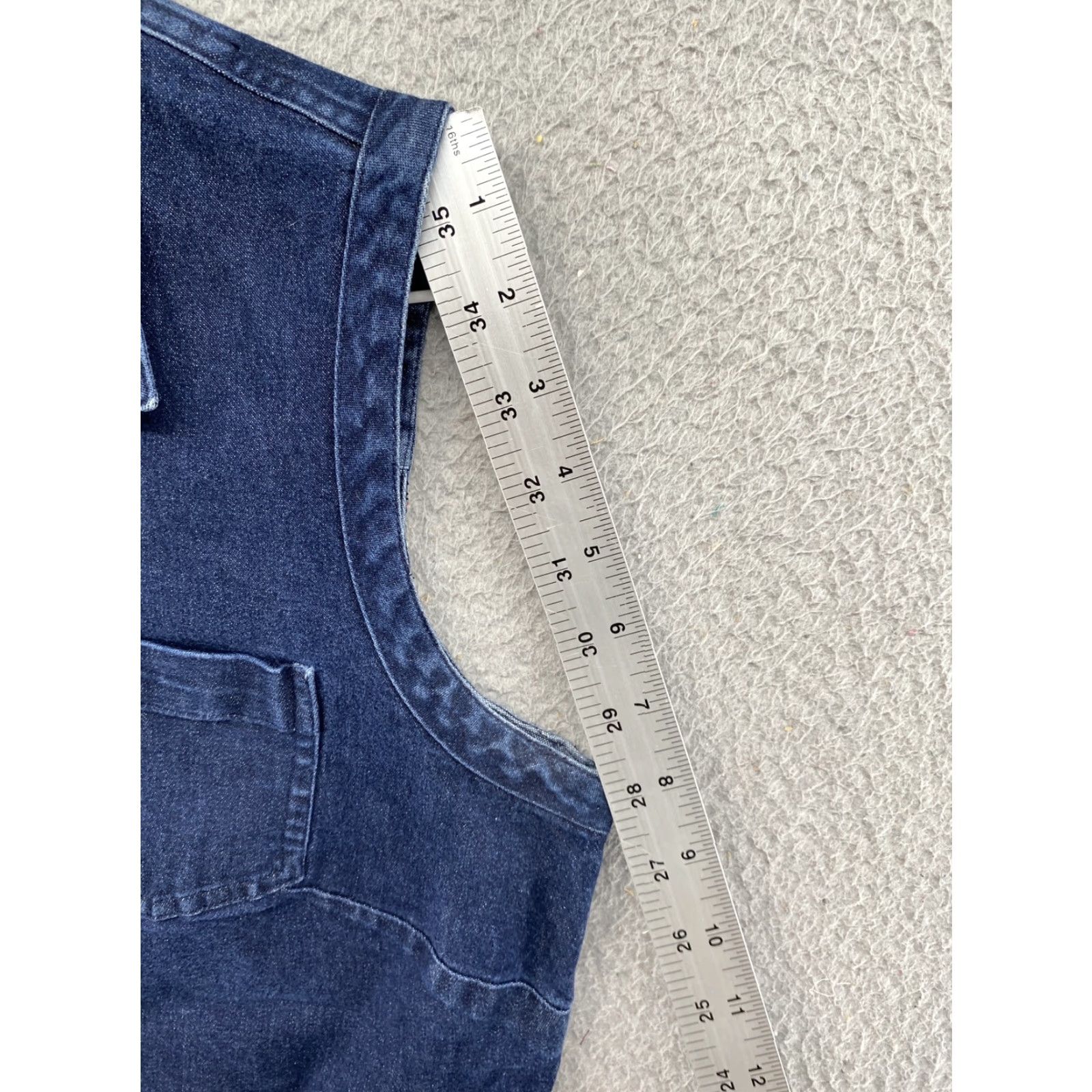 Liz Claiborne Liz Claiborne Liz Wear Dark Denim 1/4 Button Vest Women’s Size Large Jacket/Coat Short Sleeveless Blue 80s 90s American Mens Womens Girls Boys Size L / US 10 / IT 46 - 5 Thumbnail