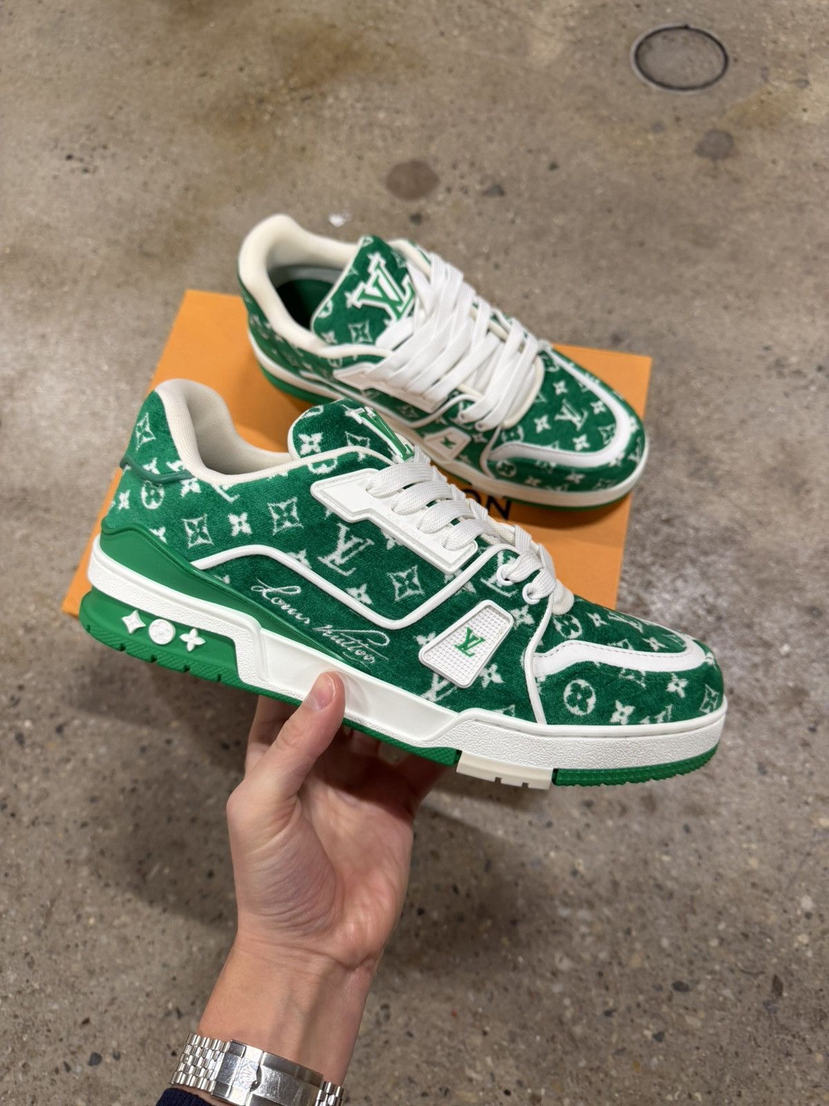 Louis Vuitton Louis Vuitton Monogram Trainer Sneaker NEW 1400$ Size US 8 / EU 41 - 5 Thumbnail