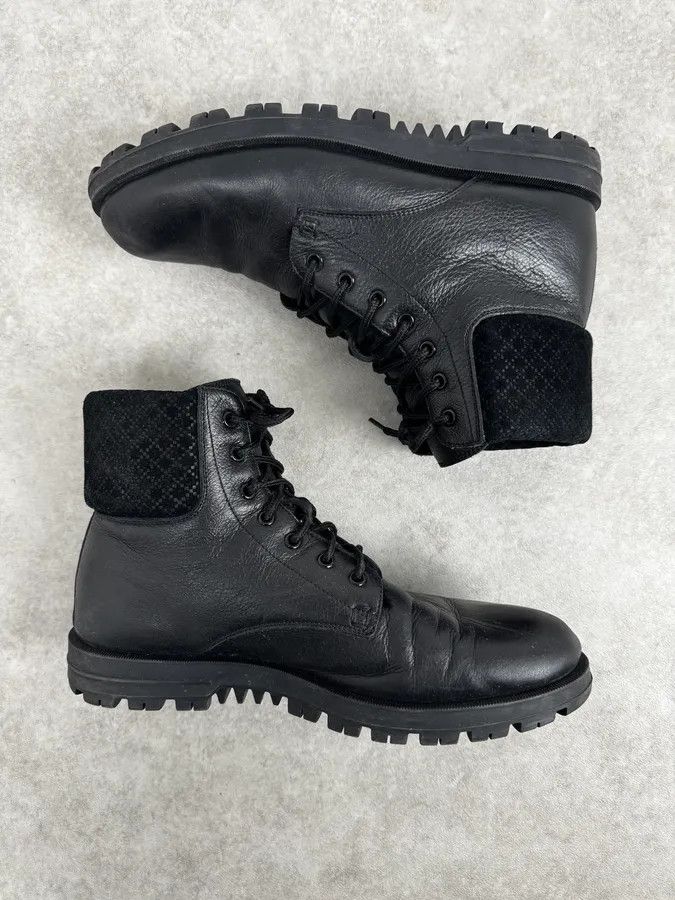 Gucci Gucci Black Leather Lace-Up Textured Cuff Boots Size US 9 / EU 42 - 2 Thumbnail