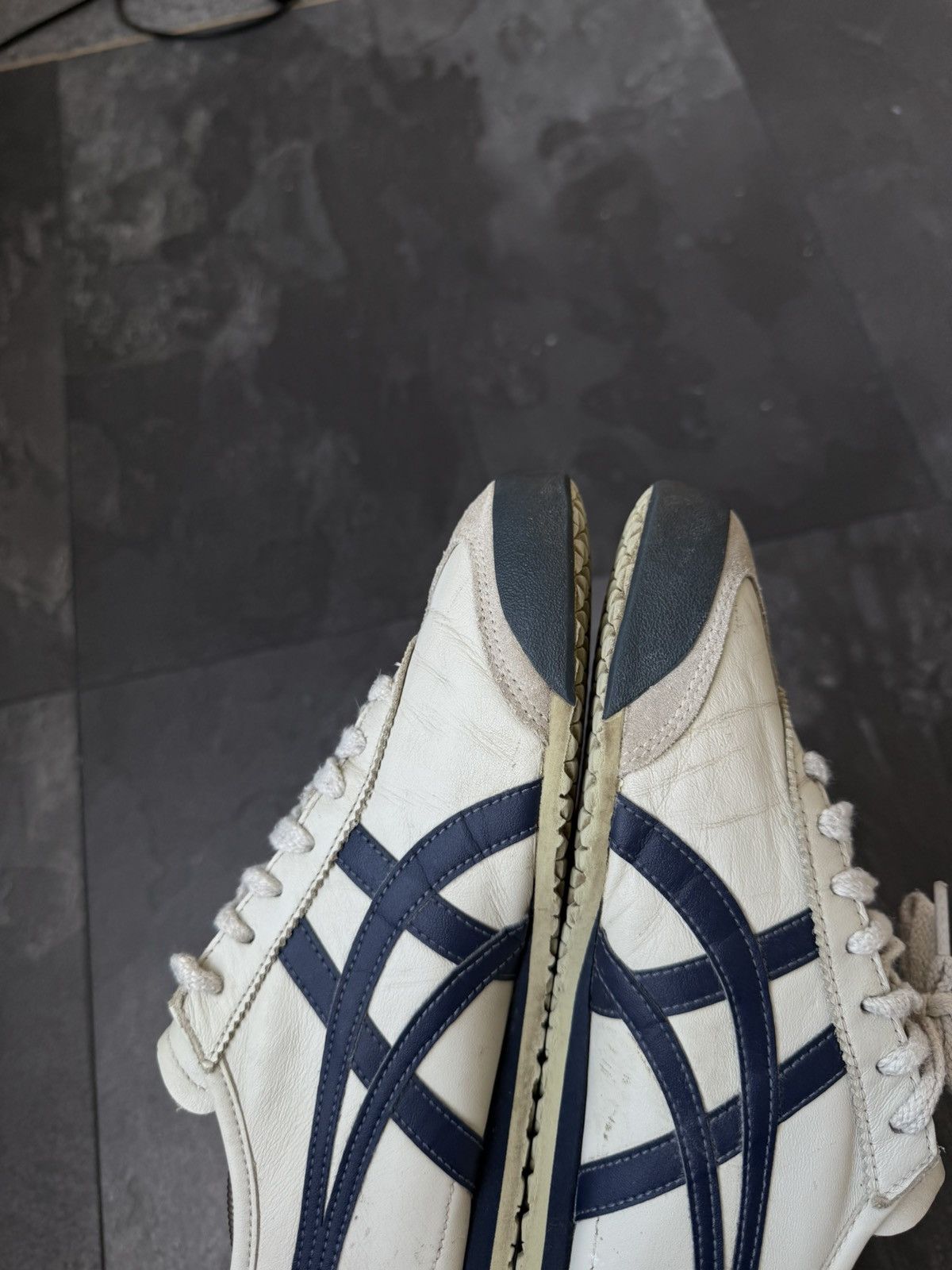 Asics × Vintage Vintage rare low top asics onitsuka tiger kill bill 90s Size US 9 / EU 42 - 13 Thumbnail