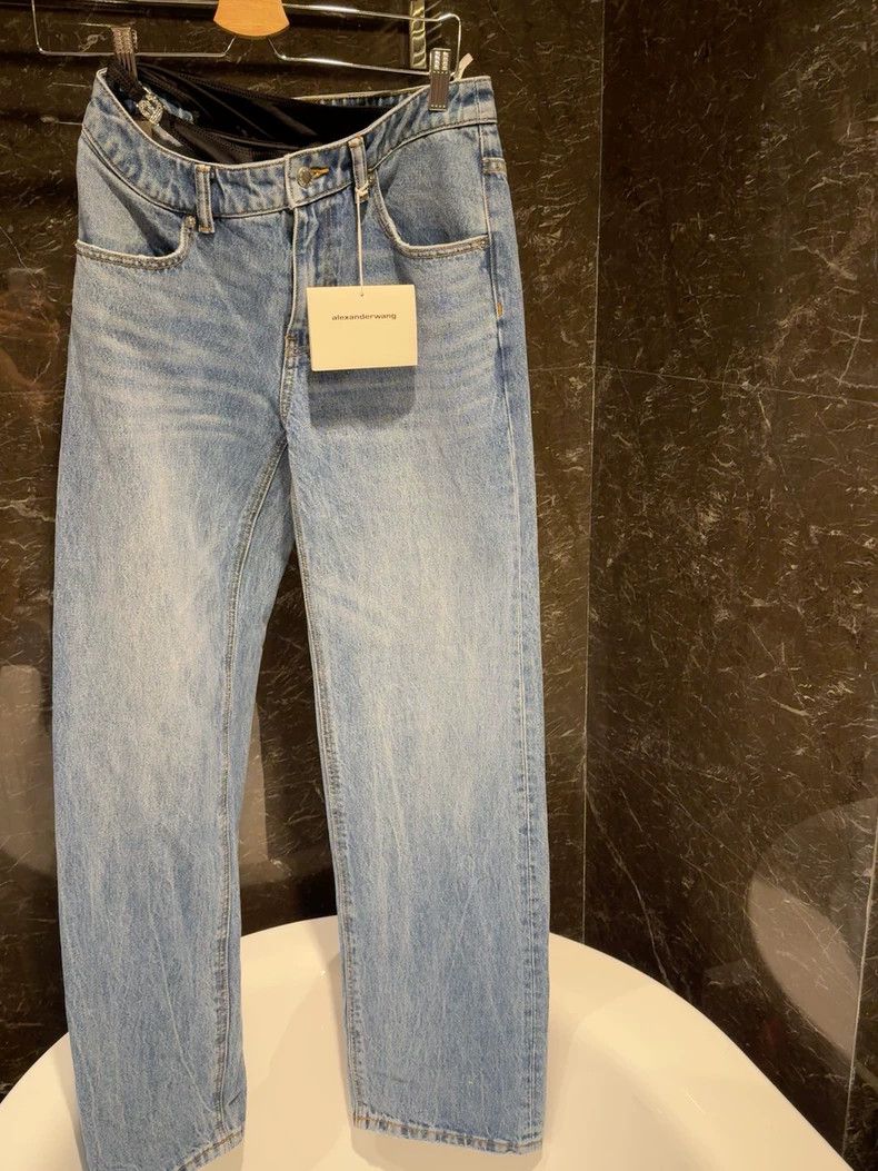 Alexander Wang Alexander Wang Straight Denim Jeans Size 26" / US 2 / IT 38 - 1 Thumbnail