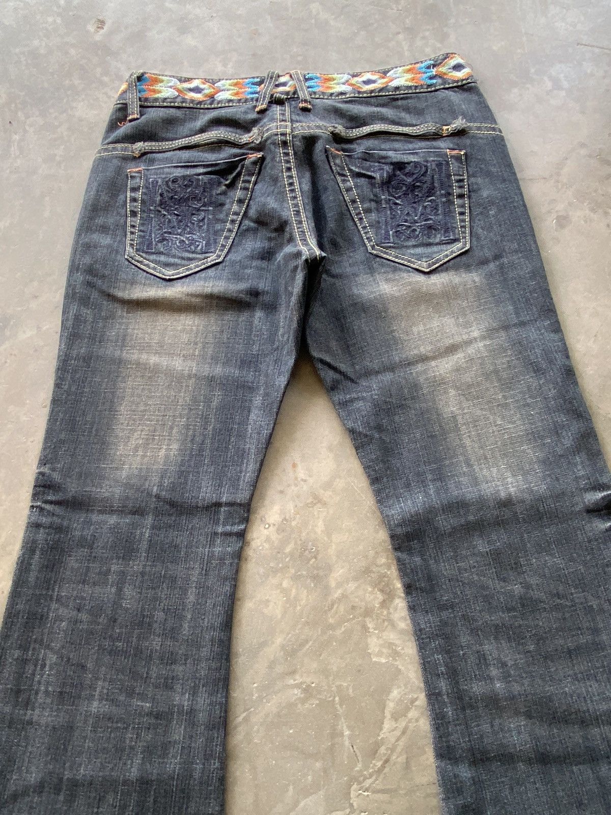 Hysteric Glamour × Japanese Brand Flare Jeans Maxia Embroidered Navajo Design Size 30" / US 8 / IT 44 - 13 Thumbnail