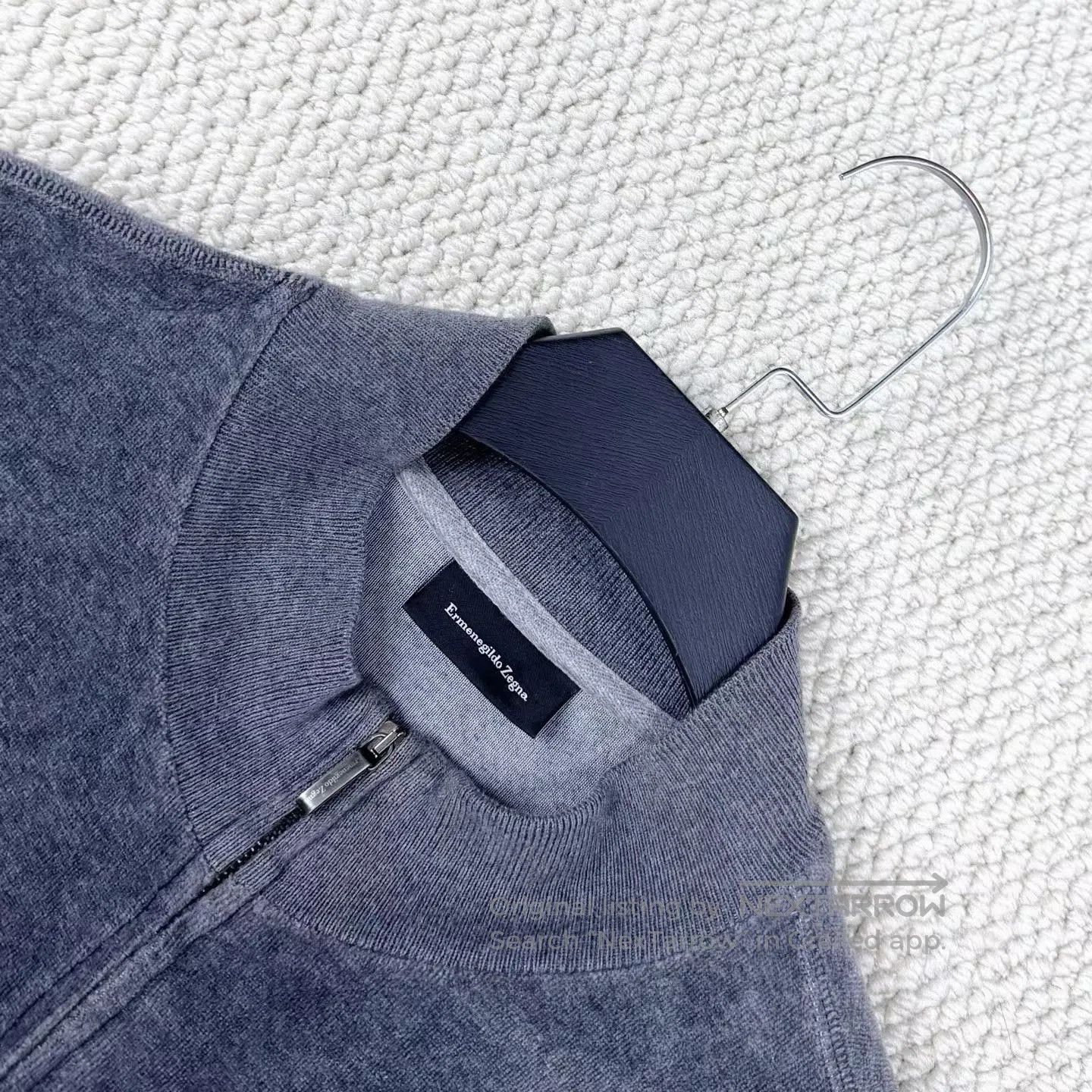 Ermenegildo Zegna Ermenegildo Zegna Gray Velvet Jacket. Size US L / EU 52-54 / 3 - 3 Thumbnail
