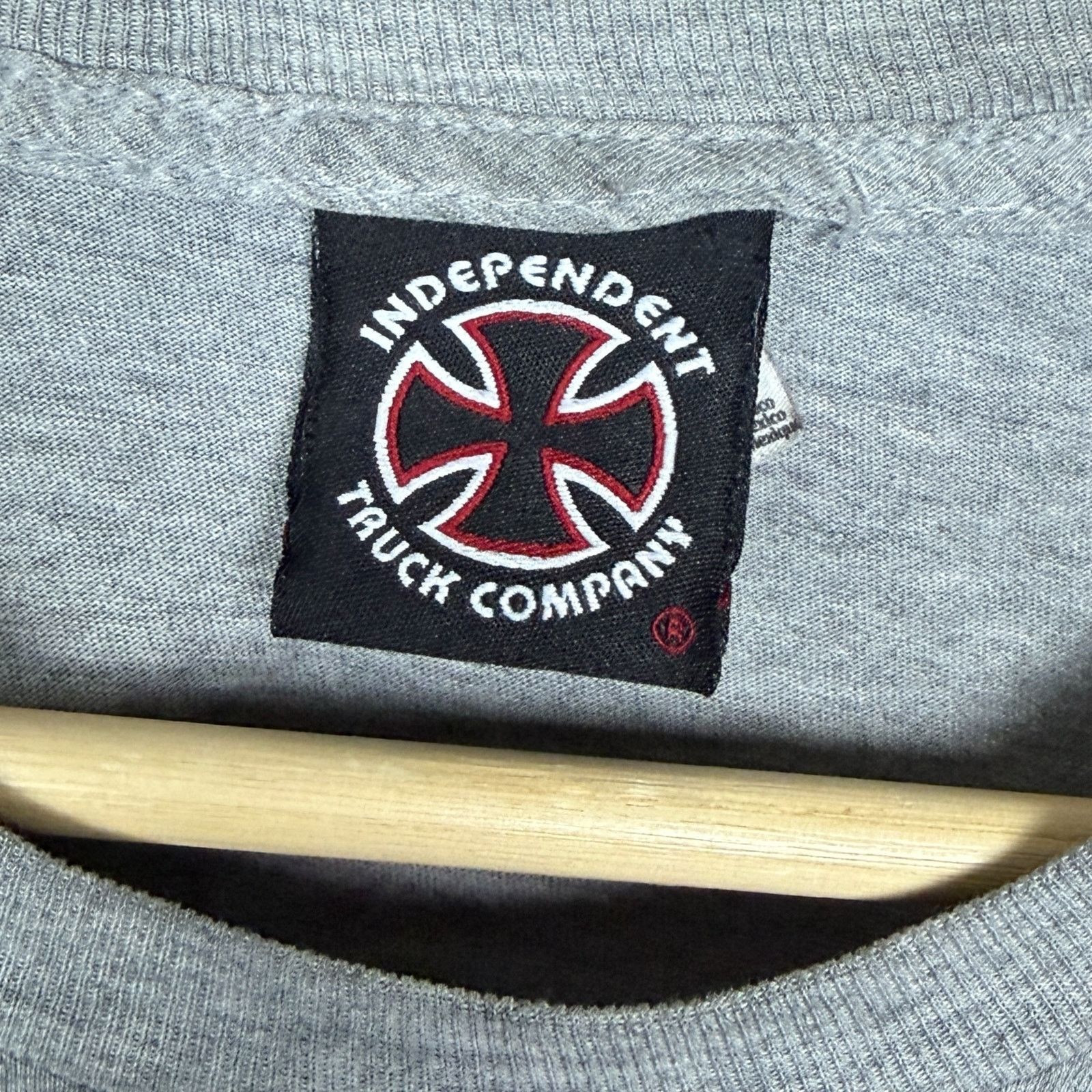Independent Truck Co. Vintage Y2K Independent Truck Company T-shirt Men’s Size L Size US L / EU 52-54 / 3 - 6 Thumbnail
