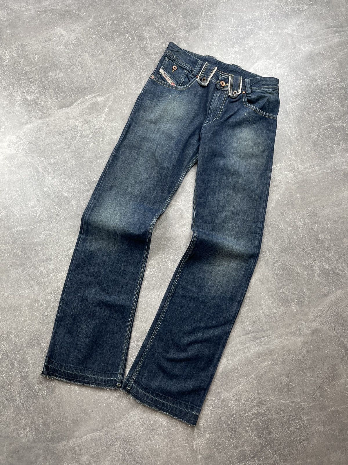 Diesel Diesel Zathan Flared Faded Size 14 Bootcut Y2K Vintage Jeans Size 32" / US 10 / IT 46 - 5 Thumbnail