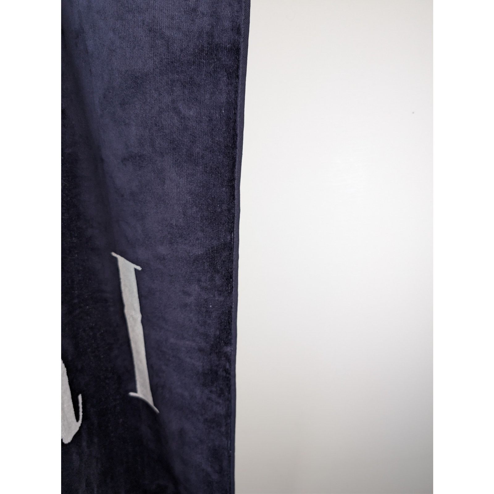 Amiri o1rshd1 Size: OS / Q:5 / Small Logo Towel in Dark Navy Size ONE SIZE - 9 Thumbnail