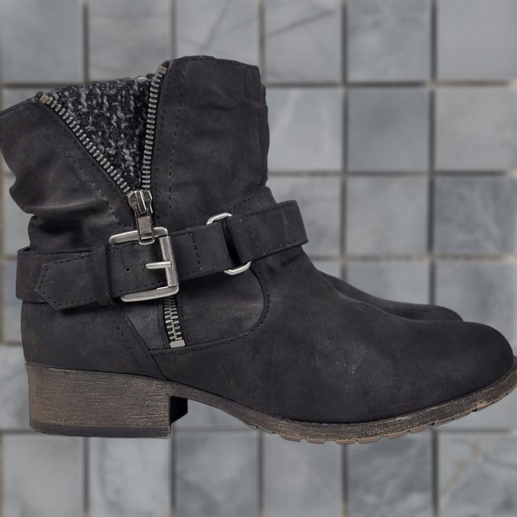 Vintage POP Boots Women’s Size 7.5 Ankle Strap Black Round Toe Zip Biker Style Shoes Size US 8 / IT 38 - 1 Thumbnail