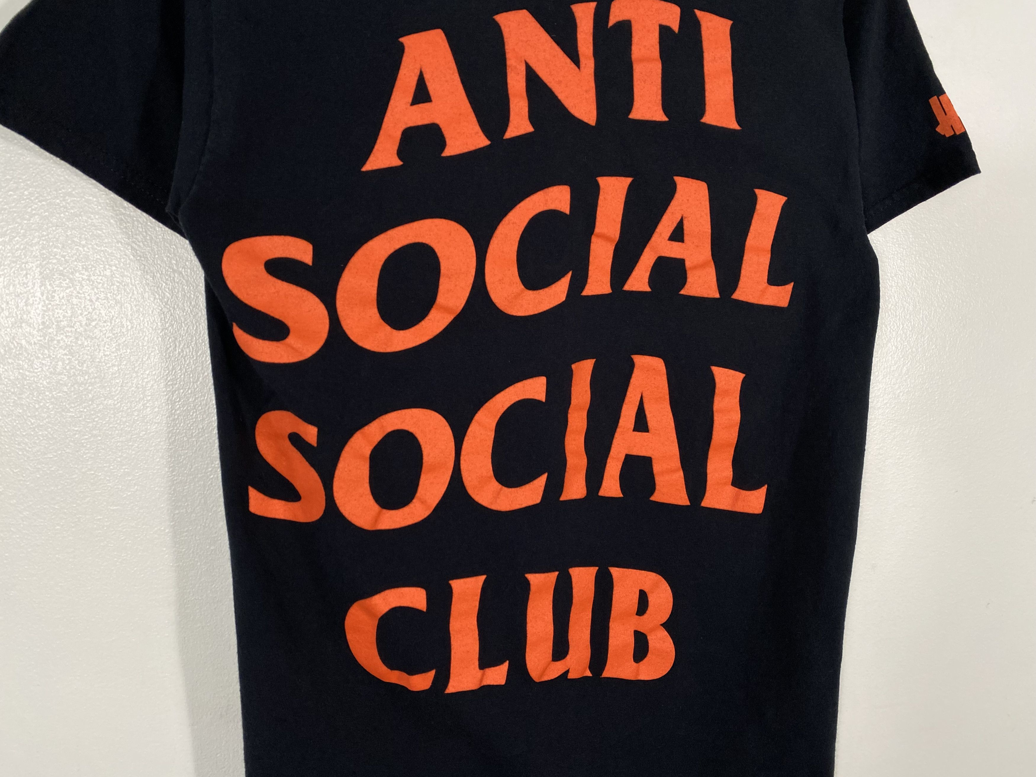 Anti Social Social Club × Undefeated Anti Social Social Club x Undefeated 'Paranoid' Tee Black Size US S / EU 44-46 / 1 - 5 Thumbnail