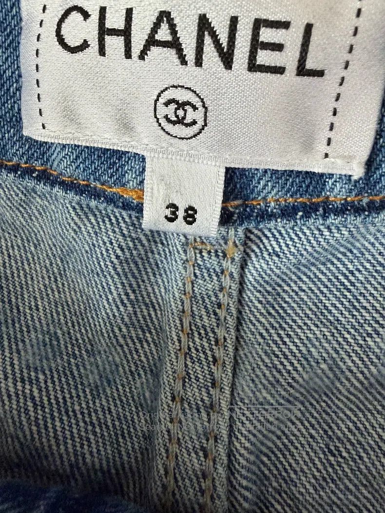 Chanel Chanel Blue pearl chain printed logo wide-leg jeans Size 25" / US 0 / IT 36 - 4 Thumbnail