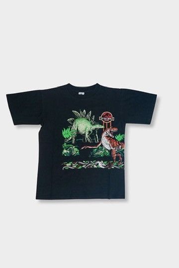 image of Vintage Universal Studios Jurassic Park T-Shirt in Black, Men's (Size XL)