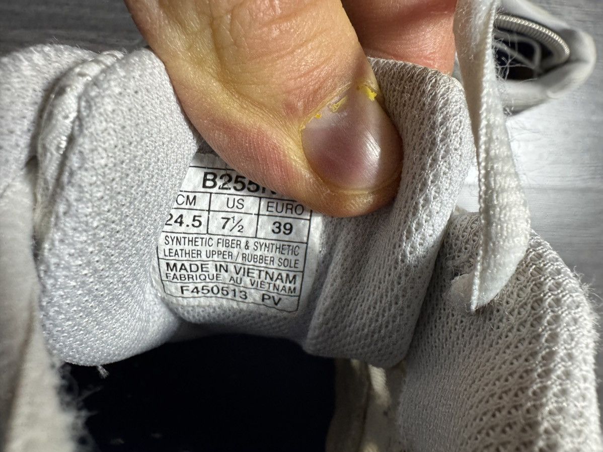 Asics × Onitsuka Tiger × Vintage Y2K Vintage Asics Gel Beyond Sneakers Size US 7.5 / IT 37.5 - 7 Thumbnail