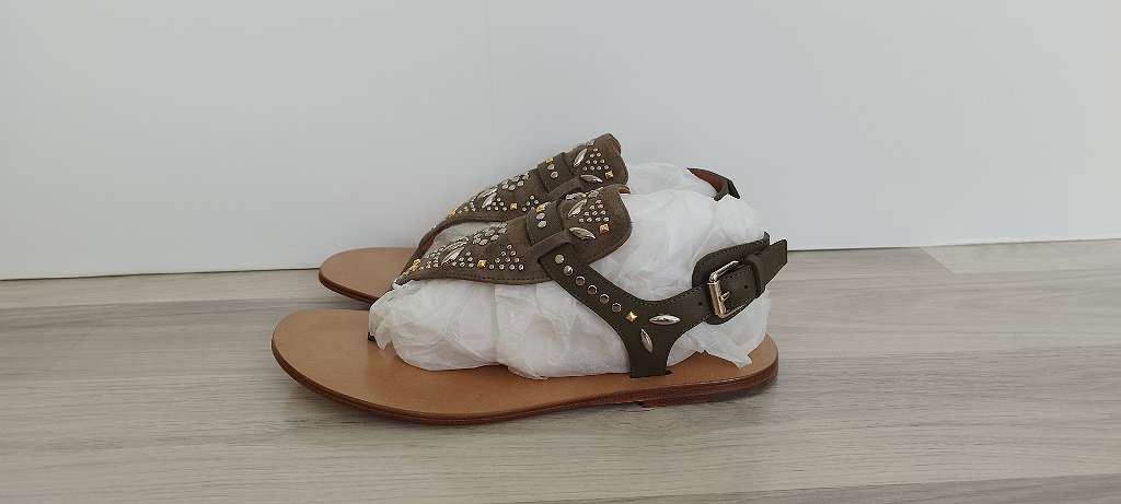 Valentino Valentino Garavani sandals EU 36 Size US 6 / IT 36 - 2 Thumbnail
