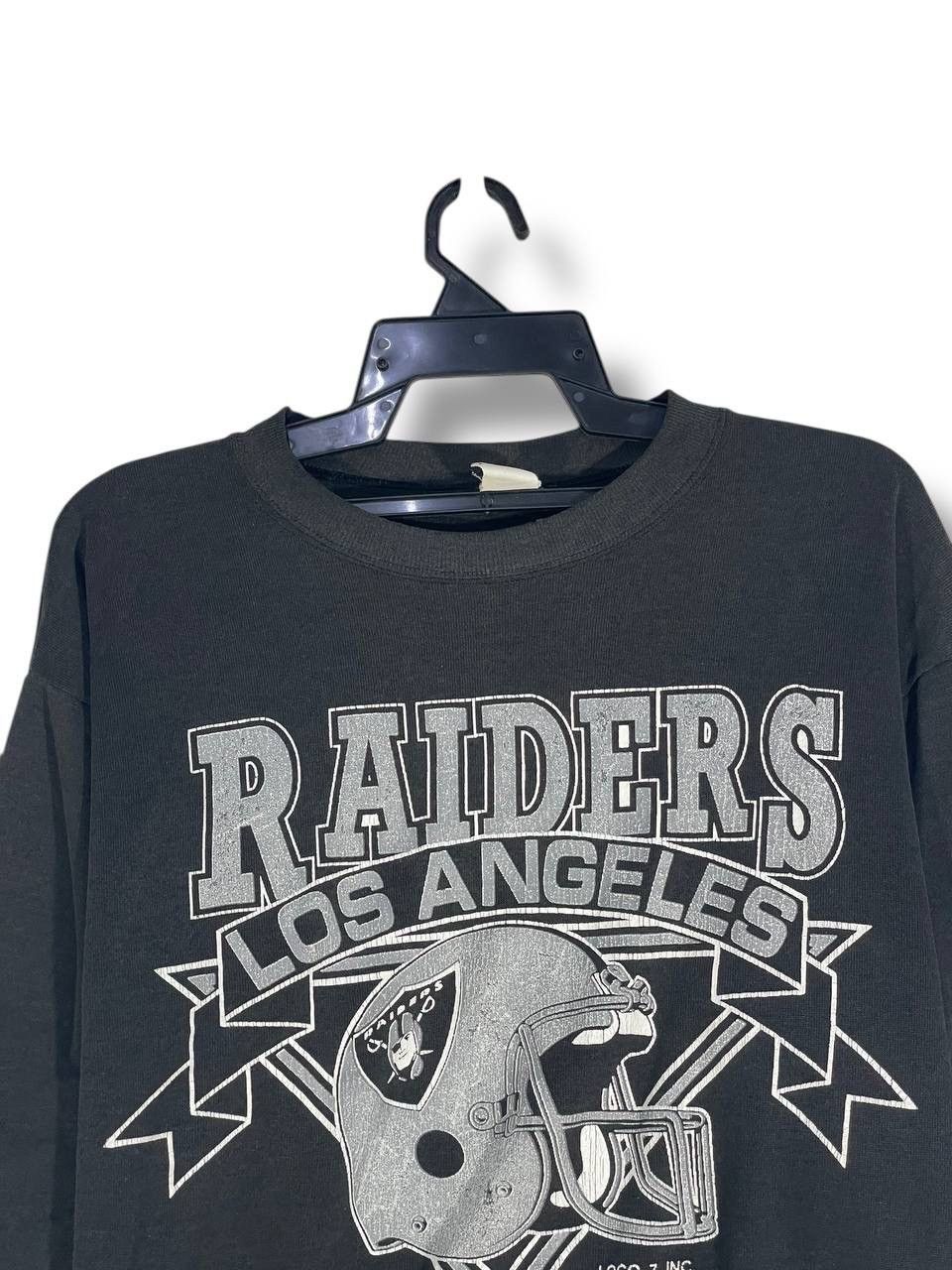 Other Vintage 90s distressed raiders los angeles sweatshirt size L Size US L / EU 52-54 / 3 - 2 Thumbnail