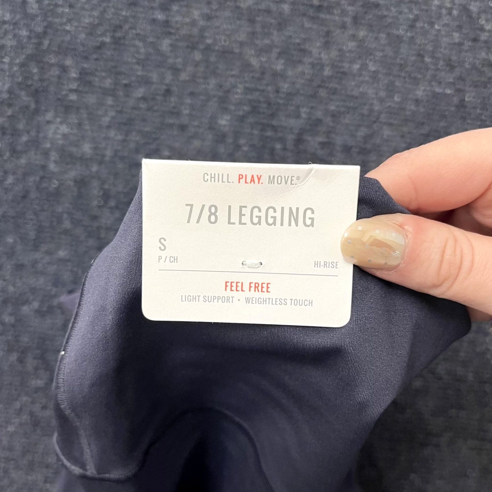 Vintage VINTAGE Aerie 7/8 Leggings Womens Small Gray High Rise Chill. Play. Move. 7/8 Legging Pants Skinny Yoga Gym Wear Womens Small Gray Size 28" / US 6 / IT 42 - 4 Thumbnail