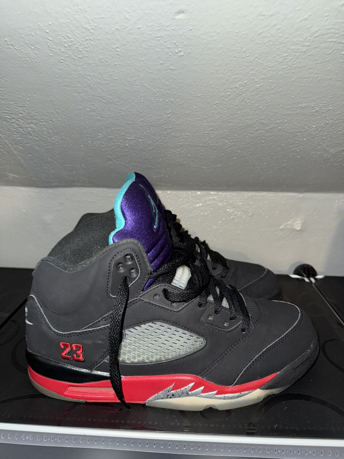Jordan Brand Air Jordan 5 Top 3 Size US 8.5 / EU 41-42 - 3 Thumbnail