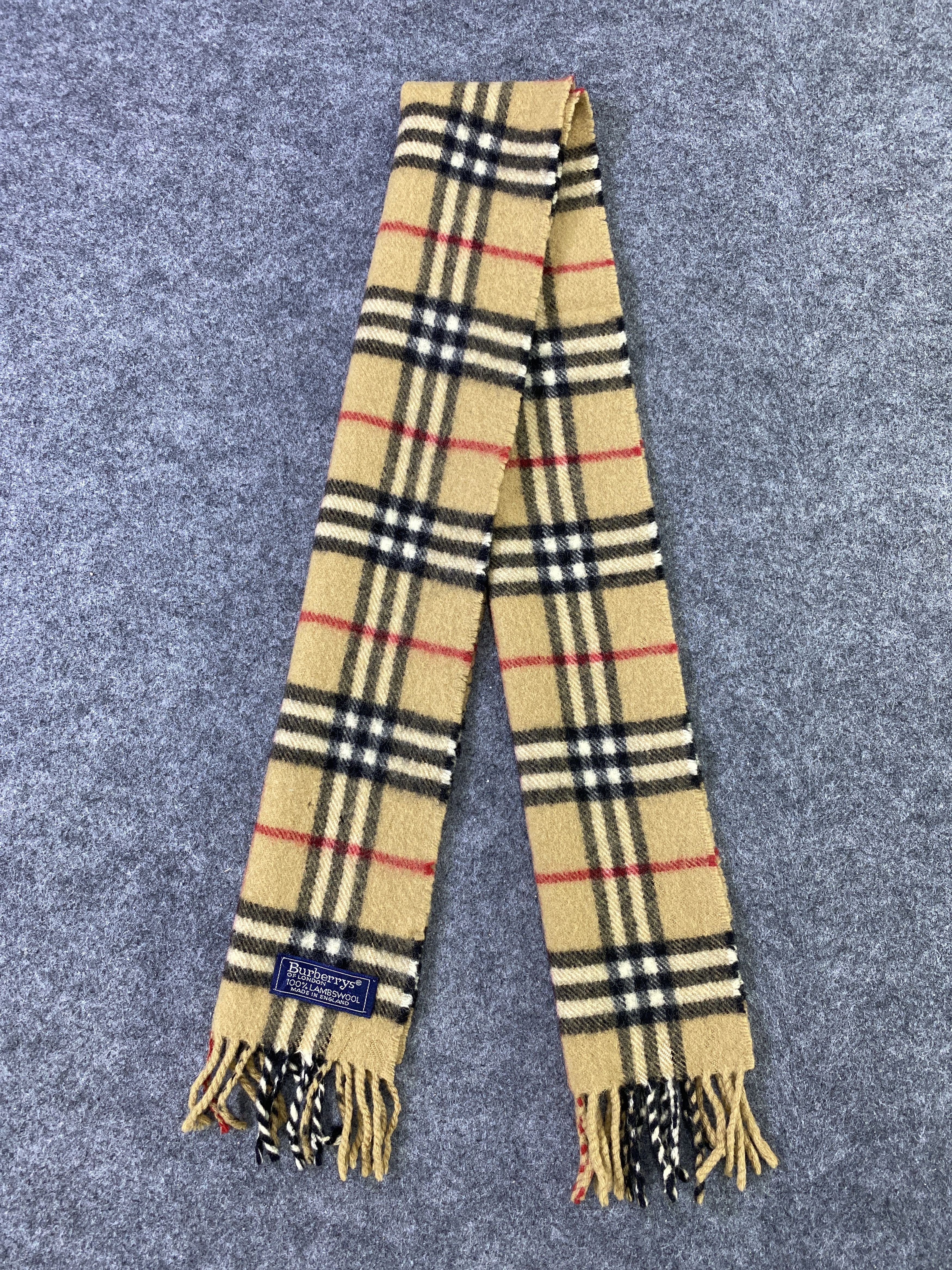 Burberry Vintage Burberry Scarf/Muffler/Neckwear -T743 Size ONE SIZE - 4 Thumbnail