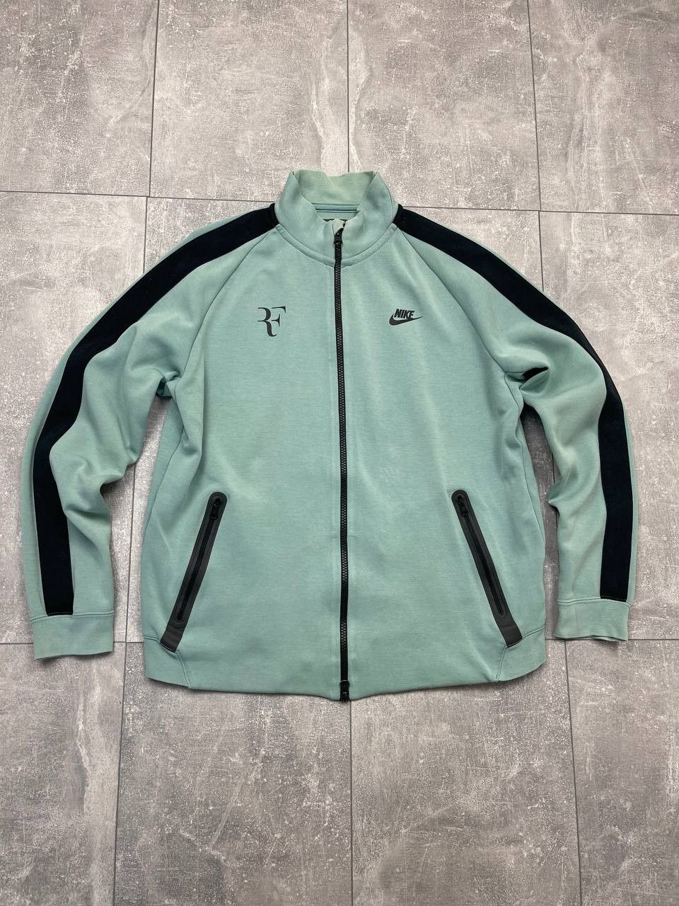 roger federer nike jacket