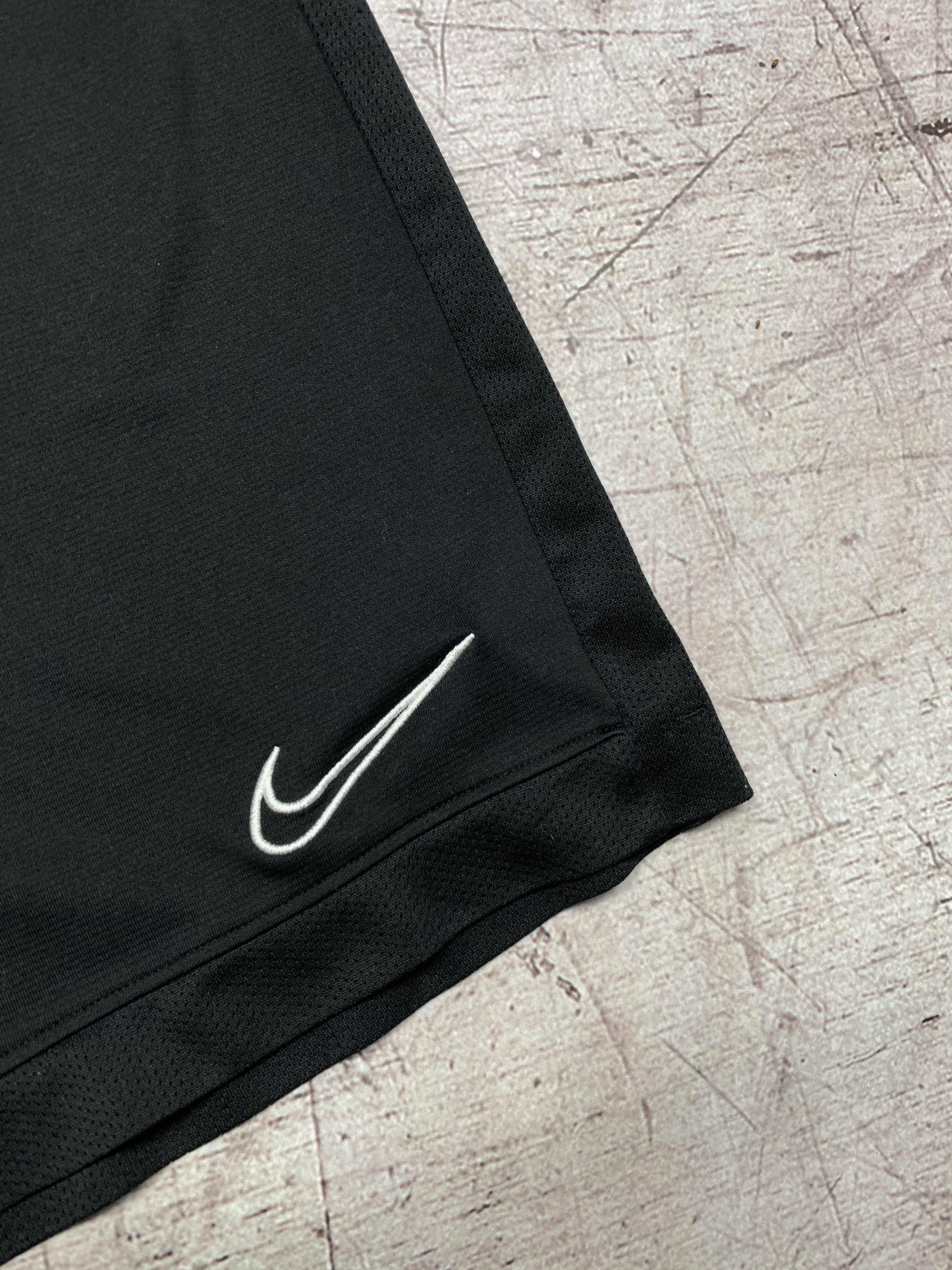 Nike × Vintage Nike Dri Fit Vintage Mens Shorts Y2K Hype Size US 32 / EU 48 - 3 Thumbnail