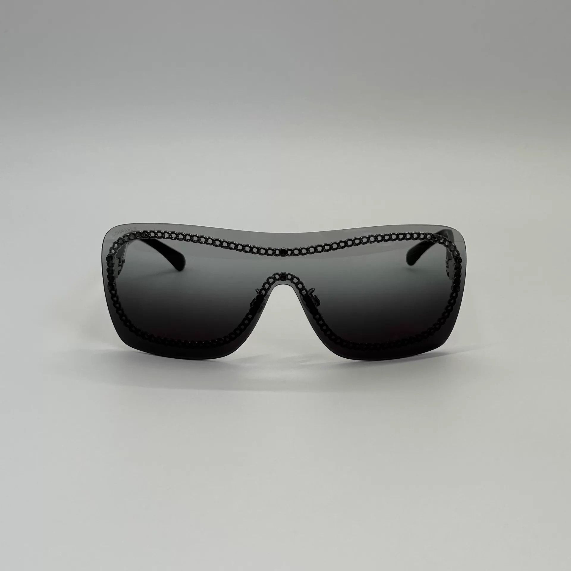 Chanel CHANEL Chain Design Classic Sunglasses HB6261 Size ONE SIZE - 3 Thumbnail
