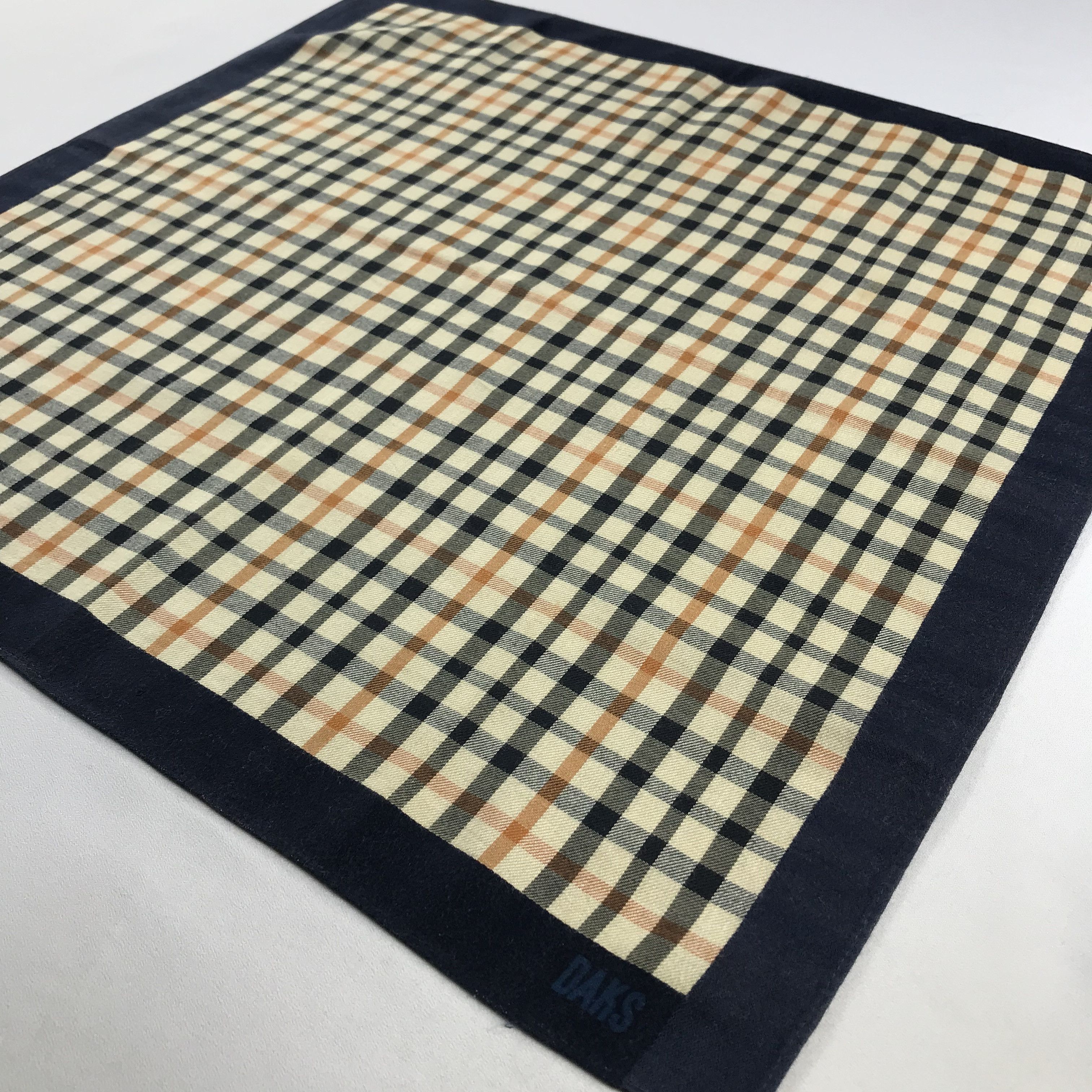 DAKS Daks London Handkerchief / Bandana / Neckerchief C806 Size ONE SIZE - 2 Thumbnail