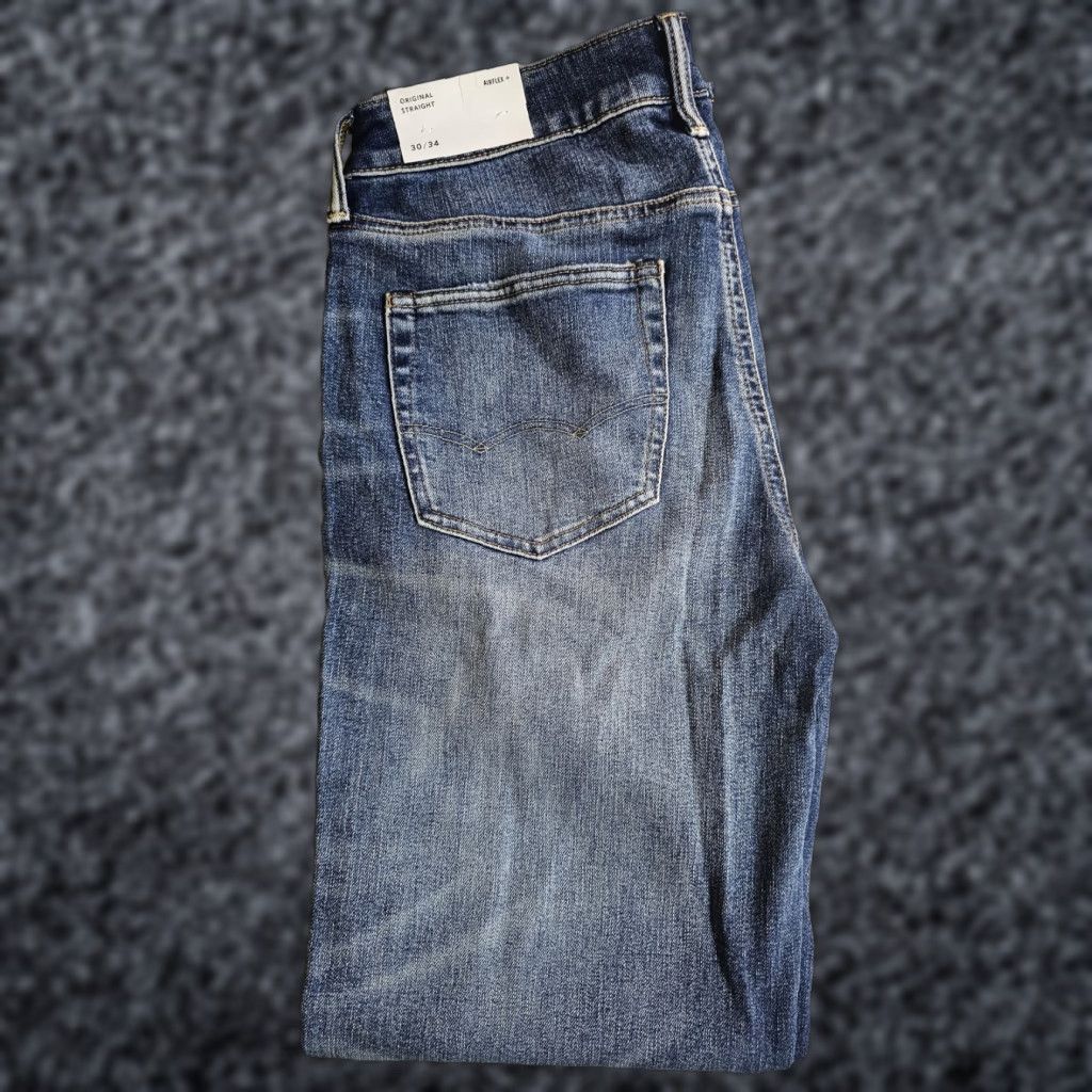 American Eagle Outfitters VINTAGE NWT American Eagle Airflex+ Original Straight Destroyed Dark Denim Jeans 30x34 Mens Size US 30 / EU 46 - 1 Thumbnail