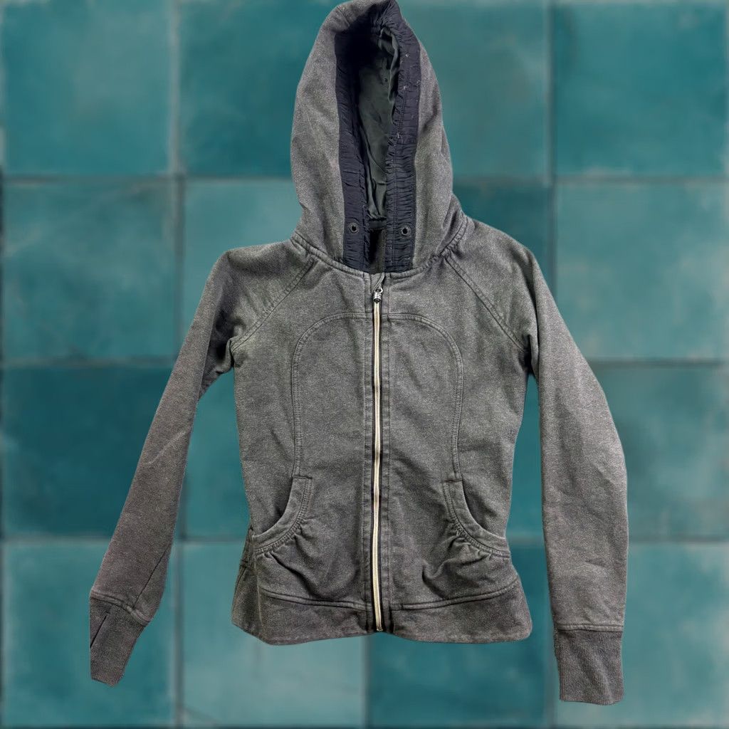 Lululemon Lululemon Scuba Full Zip Hoodie Womens Size 6 Gray Heathered Thumbholes 62555 Size M / US 6-8 / IT 42-44 - 1 Thumbnail