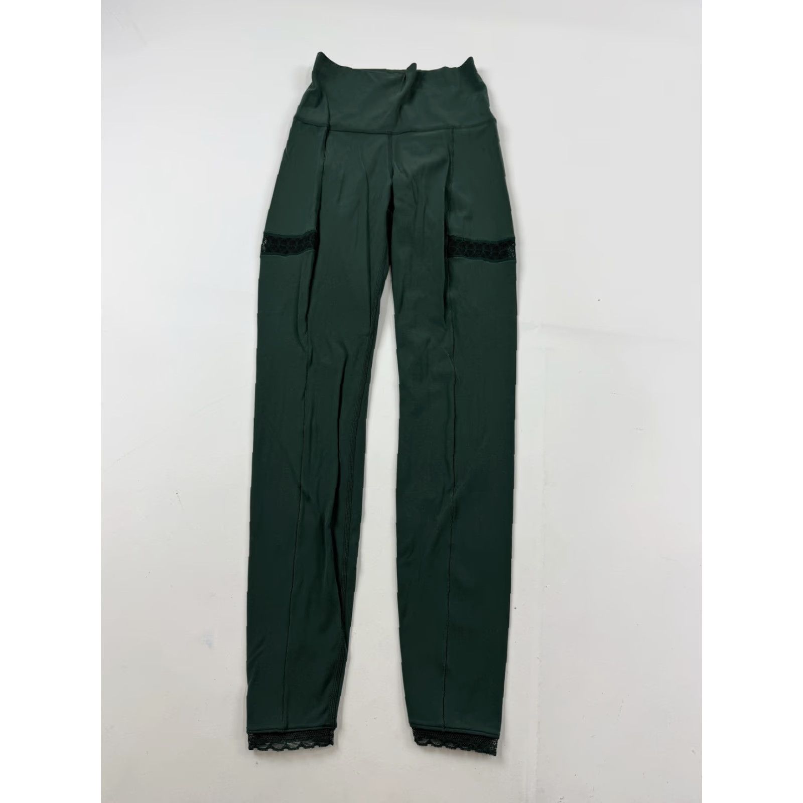 Nike Nike Leggings Womens XS Green Dri-FIT Lace Trim High Rise Ankle CU6366-397 Size 26" / US 2 / IT 38 - 2 Thumbnail