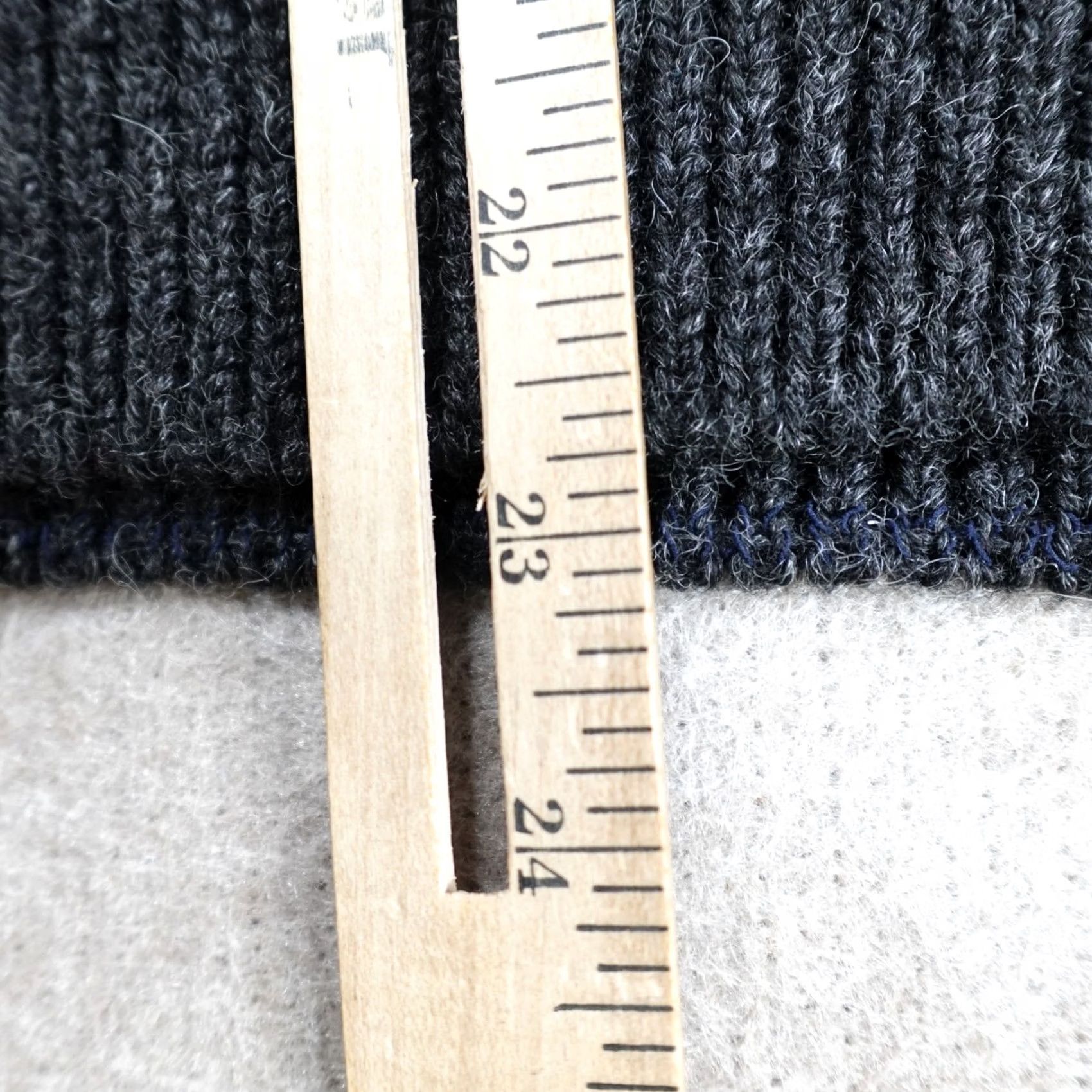 Vintage VINTAGE Carraig Donn Womens Sweater Medium Gray 100% Wool Ireland Size M / US 6-8 / IT 42-44 - 6 Thumbnail