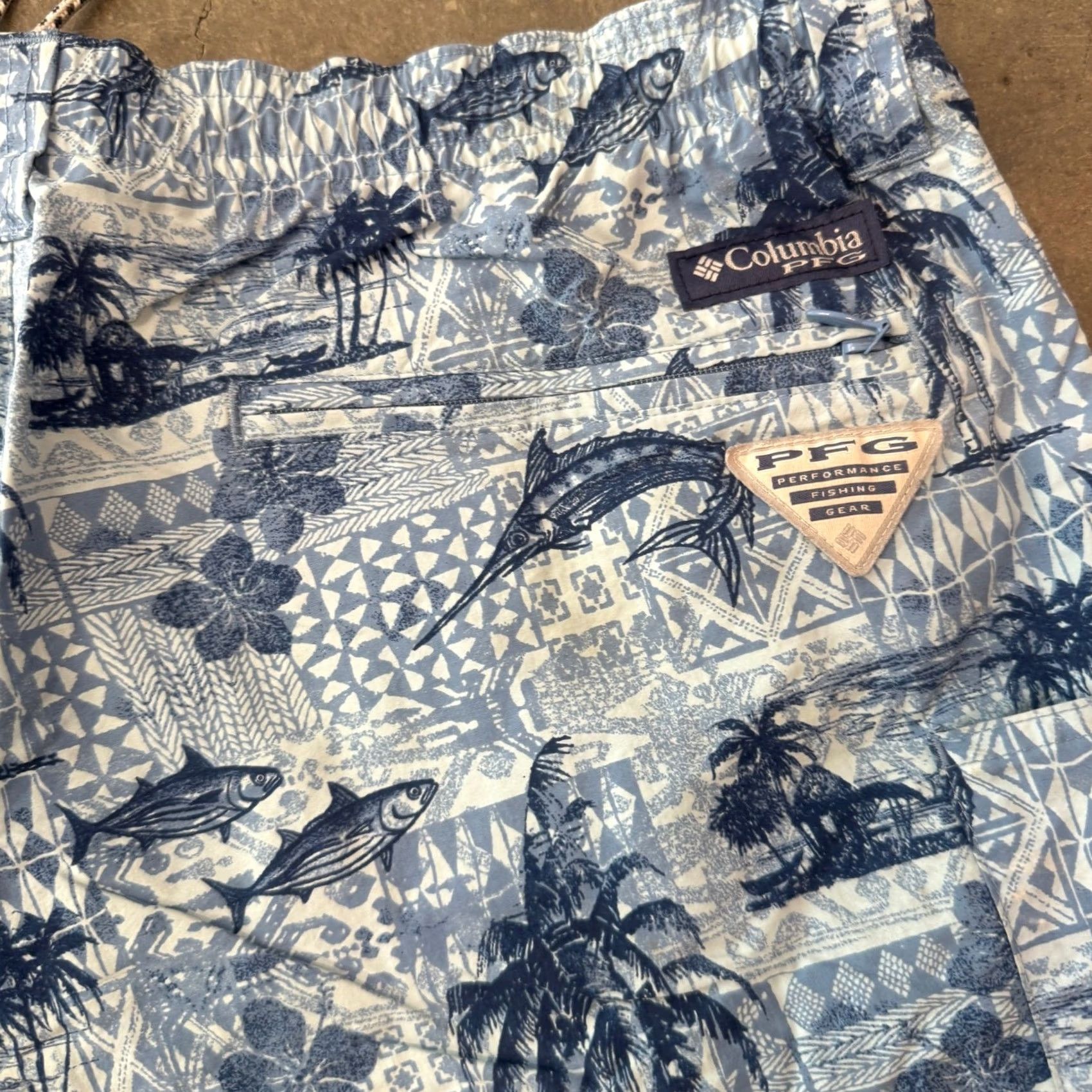 Vintage VINTAGE Columbia Beach Swimming Trunks Blue Lined Large Regular Shorts Mens, Y2K Tropical Fish, Swim Bottom Size US 33 - 3 Thumbnail