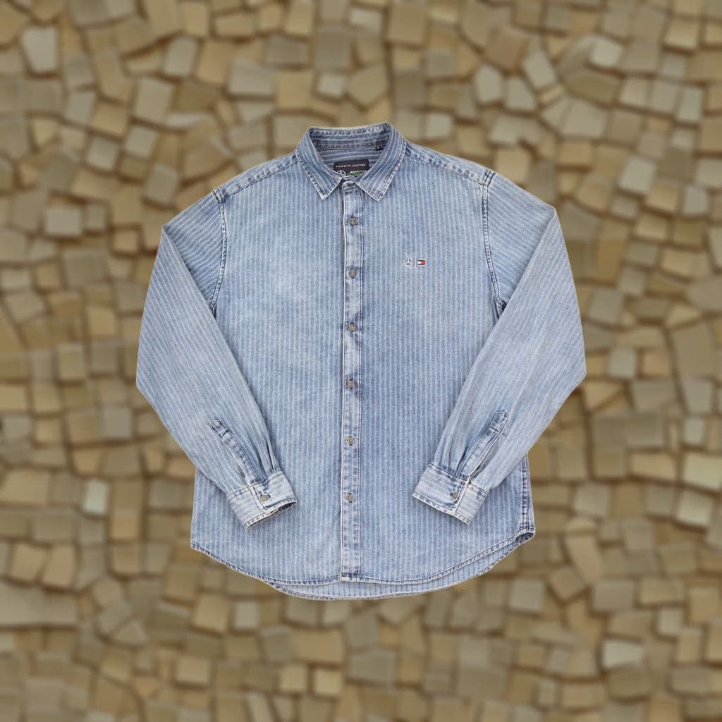 Tommy Hilfiger Tommy Hilfiger AMG Petronas Motorsport Denim Button-Up Shirt XL Men Blue Denim Button-Up Shirt XL Mens Blue Size US XL / EU 56 / 4 - 1 Thumbnail