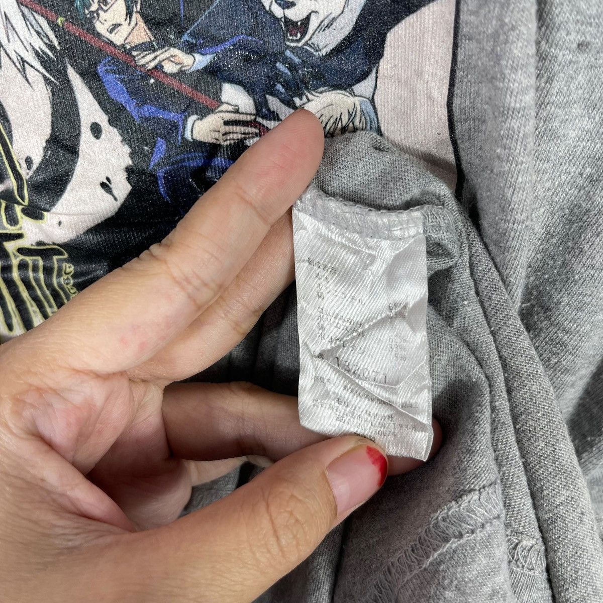 Vintage JUJUTSU KAISEN 呪術廻戦 ANIME GRAPHIC T-SHIRT STREETWEAR JAPAN Size US XL / EU 56 / 4 - 5 Thumbnail