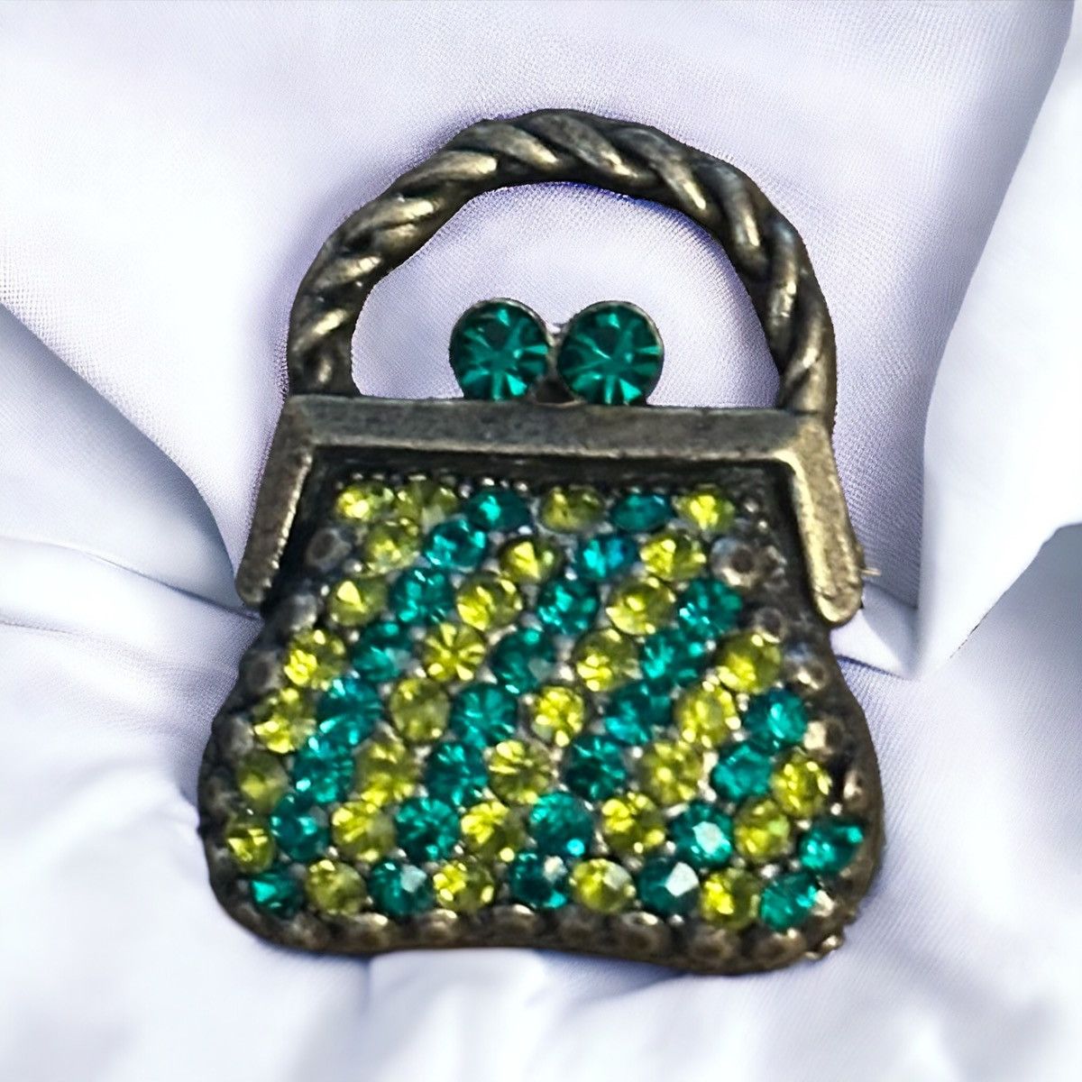 Vintage Vintage rhinestone purse brooch Size ONE SIZE - 1 Thumbnail