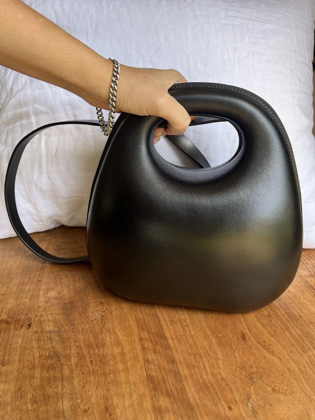Lemaire Egg Bag- Rare Made in Italy Size ONE SIZE - 2 Thumbnail