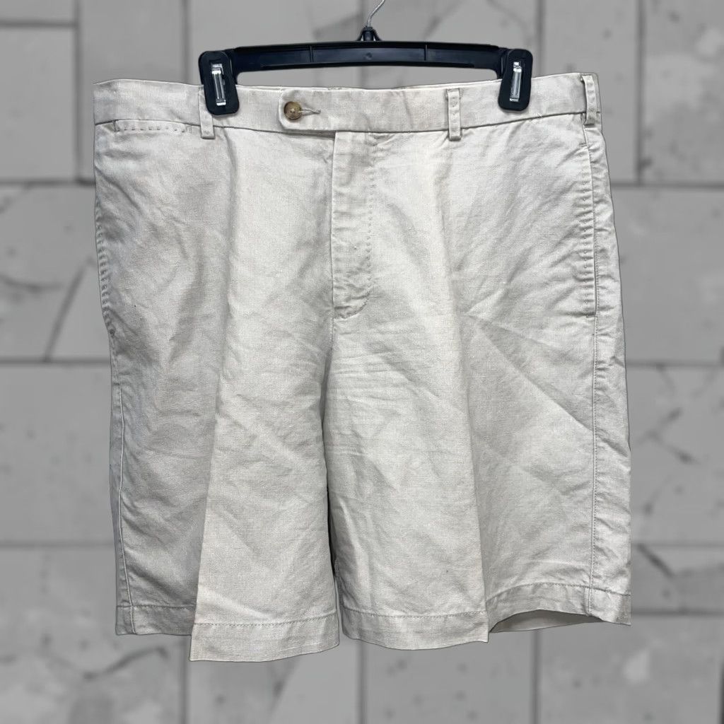 Peter Millar Peter Millar Linen Blend Beige Chino Shorts Mens Size 35 Size US 35 - 1 Thumbnail