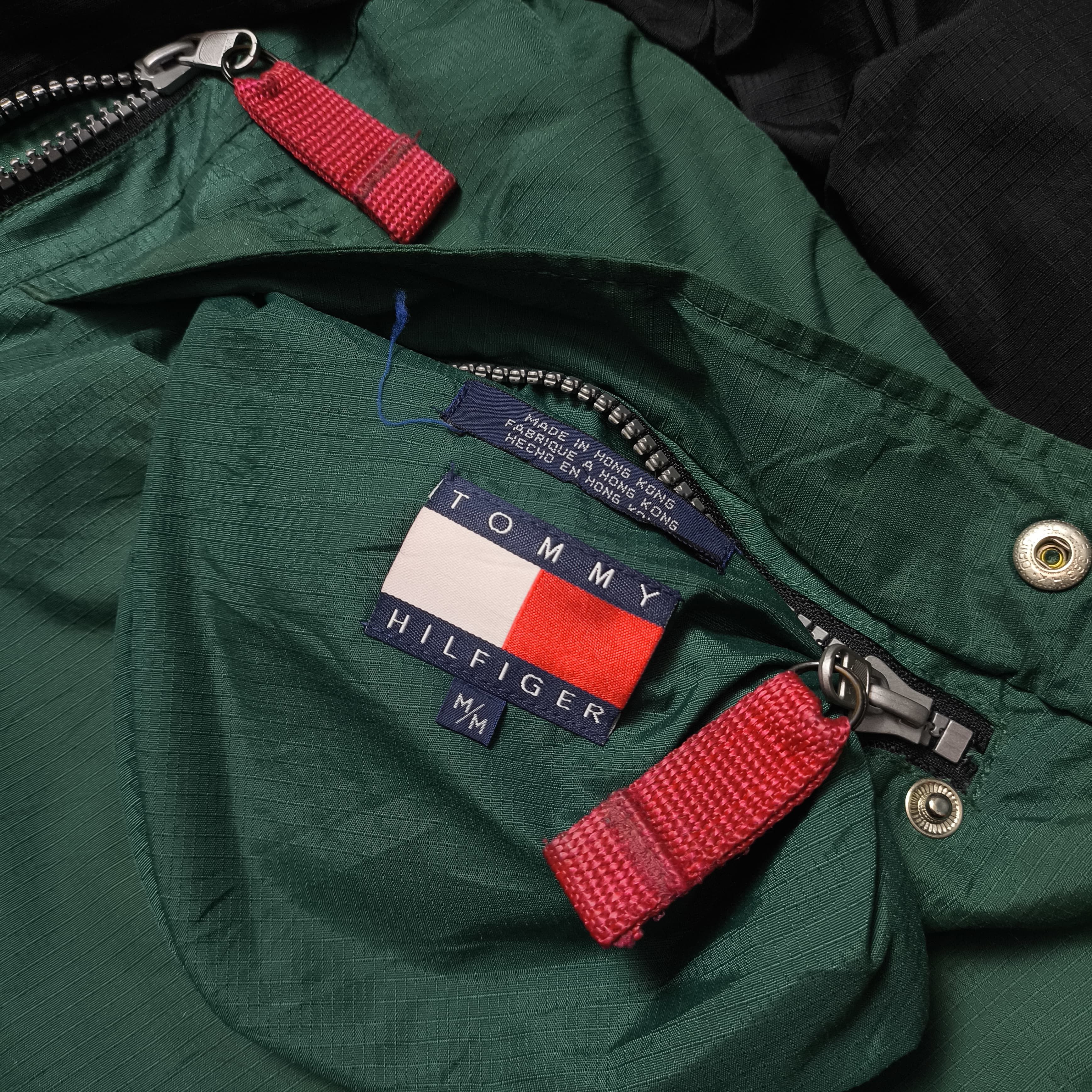 Tommy Hilfiger Vintage 90s Reversible Tommy Hilfiger Athletic Gear Jacket Size US M / EU 48-50 / 2 - 17 Thumbnail