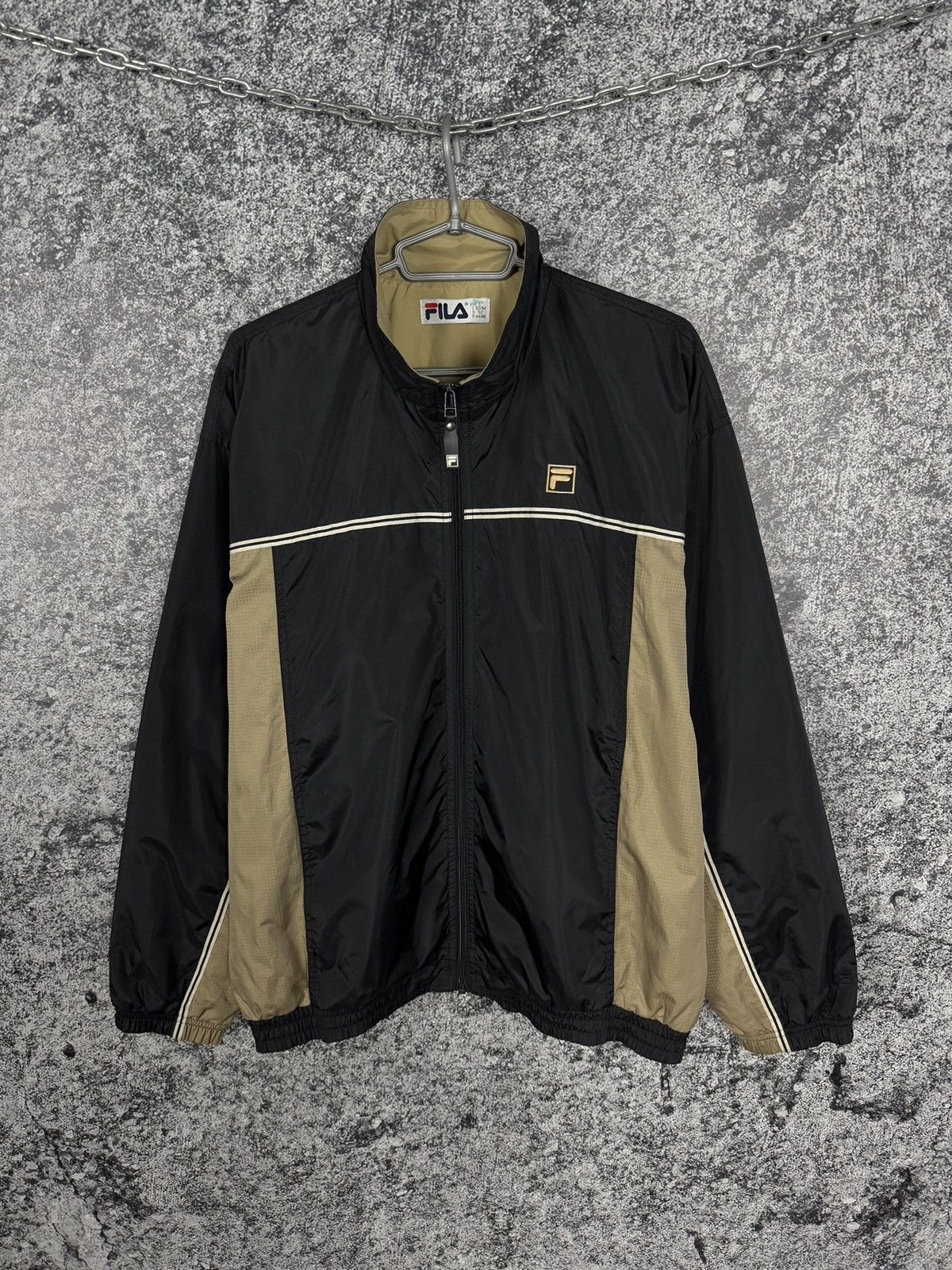 Fila Fila Vintage Nylon Jacket Windbreaker Streetwear Size L Size US L / EU 52-54 / 3 - 1 Thumbnail