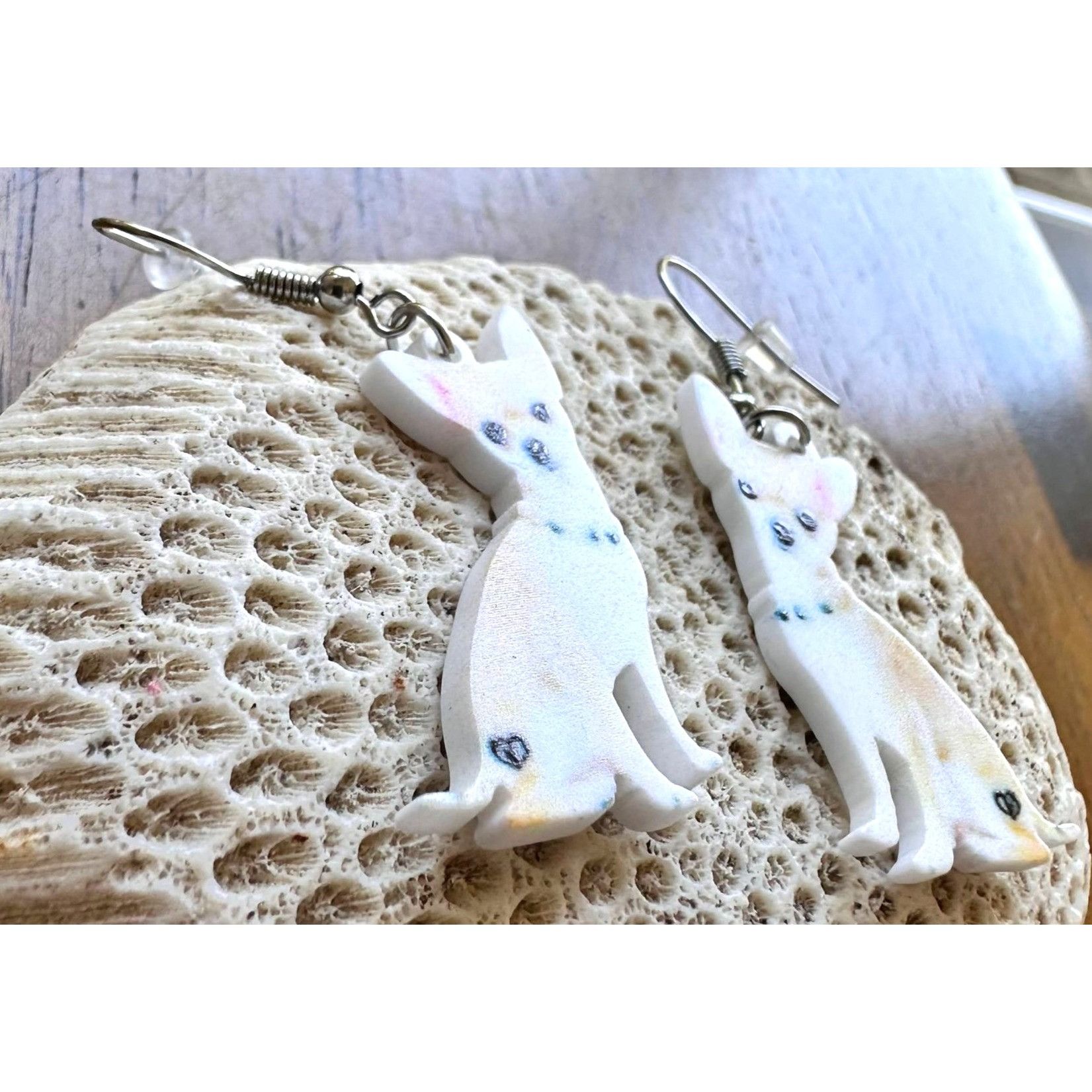 Handmade Chihuahua Earrings Dog Mom Animal Rescue Pets Dangle Hooks N Size ONE SIZE - 10 Thumbnail