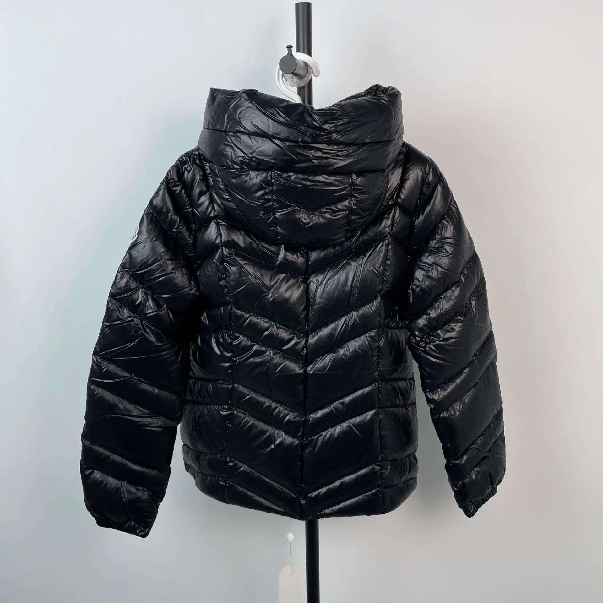 Moncler Moncler 2 Black Down Jacket Size M / US 6-8 / IT 42-44 - 2 Thumbnail