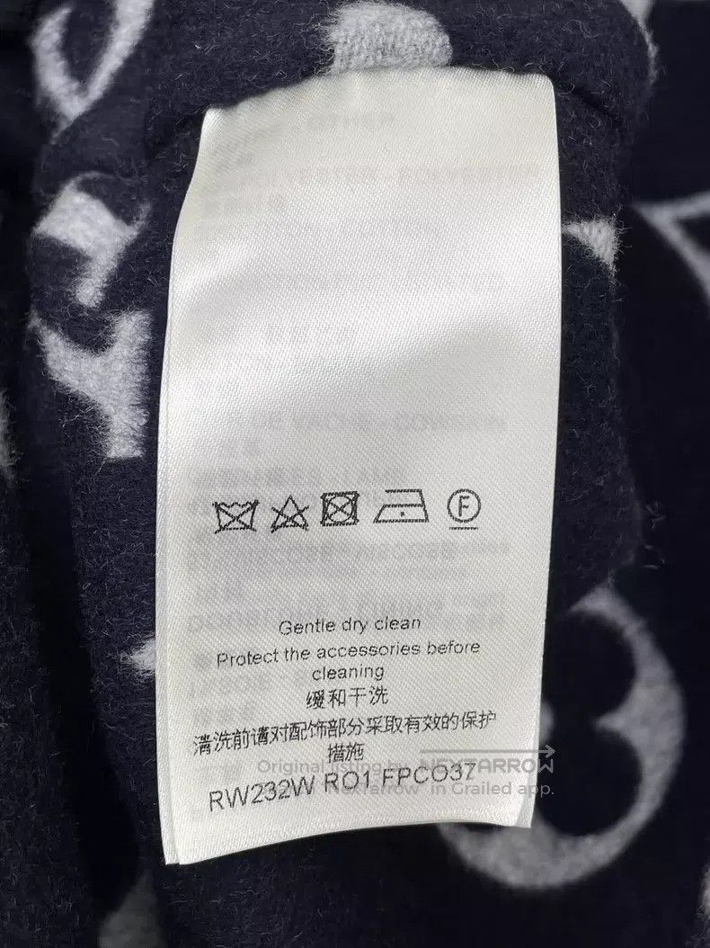 Louis Vuitton Louis Vuitton Dark blue old flower bathrobe coat Size 4XL / US 24-26 - 6 Thumbnail