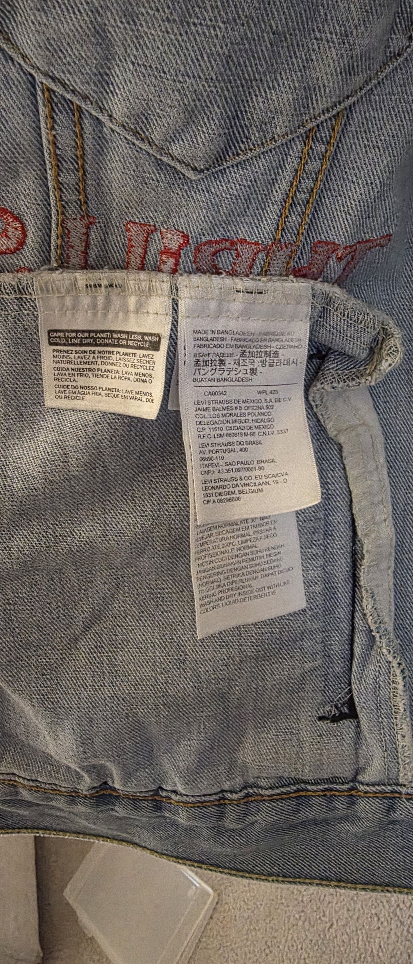Travis Scott 🔥 RARE Travis Scott Astroworld Levis Denim Jacket - NEW Size US M / EU 48-50 / 2 - 8 Thumbnail