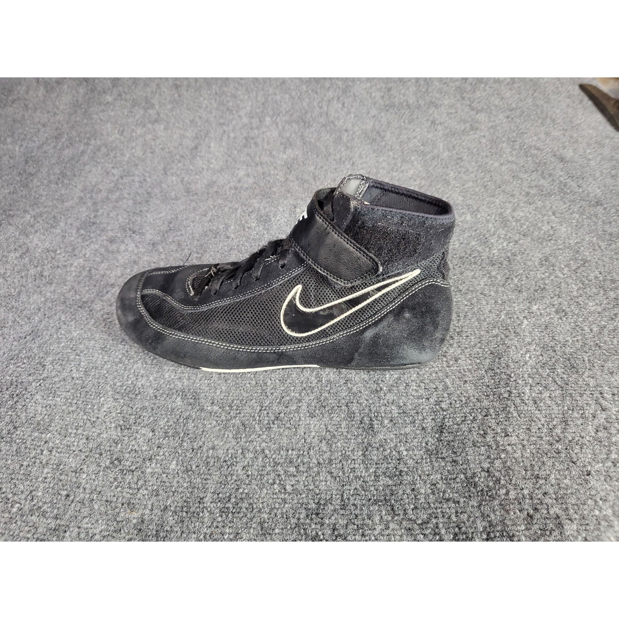 Nike Nike SpeedSweep 7 Wrestling Sneakers Men Sz 10.5 Black White Size US 10.5 / EU 43-44 - 1 Thumbnail