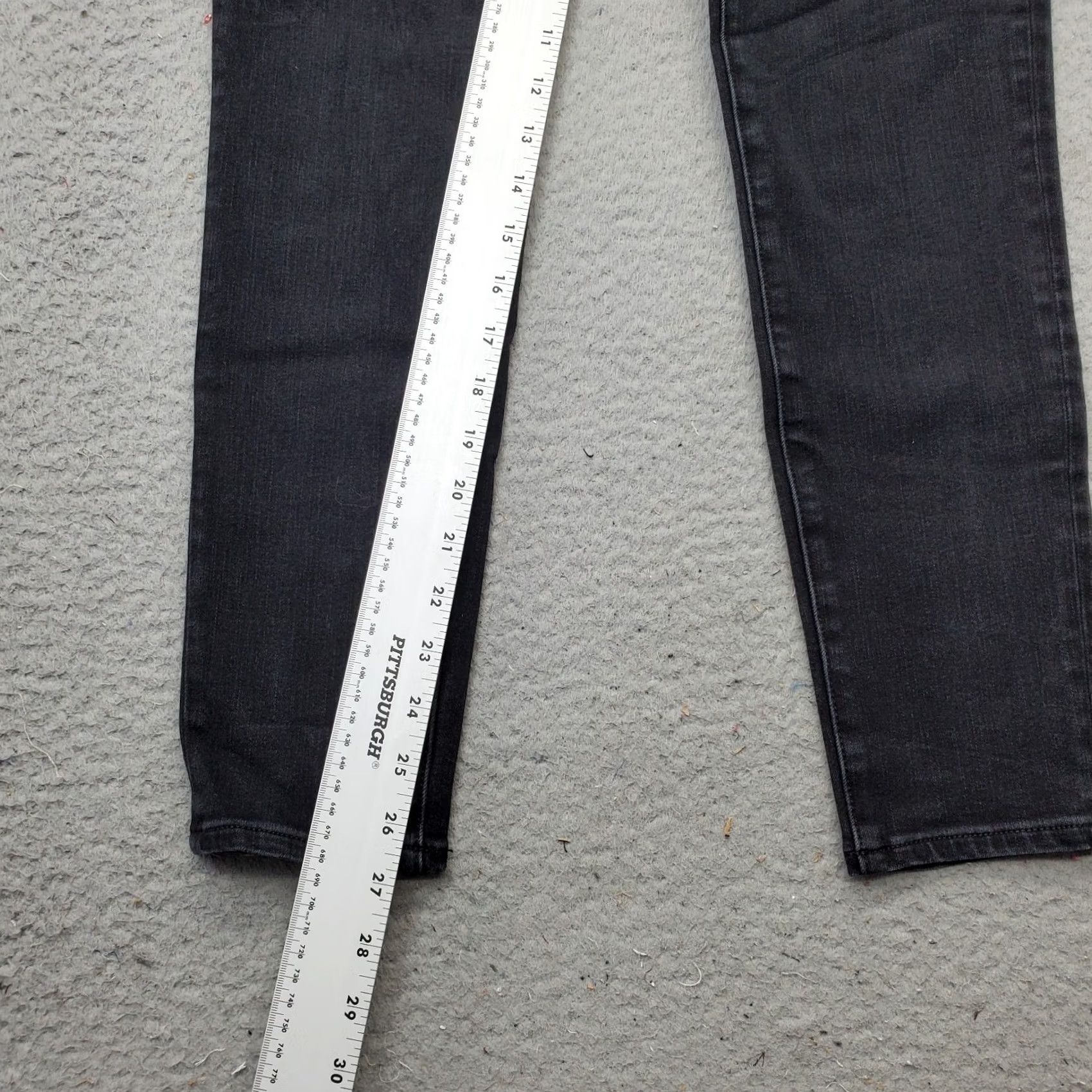 American Eagle Outfitters American Eagle Outfitters Jeans Women Size 12 Black Denim Dream Stretch Straight Leg Comfort Pockets 32 Inseam 26.75 in Mens Womens Girls Boys Size 34" / US 12 / IT 48 - 4 Thumbnail