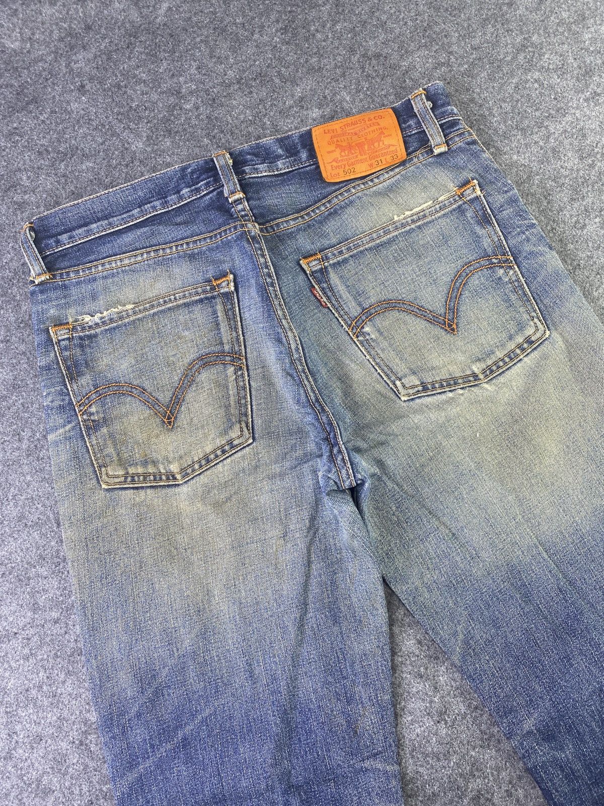 Jean × Levi's × Vintage VINTAGE CLASSIC LEVIS 502 DISTRESS BLUE WASH JEANS - J907 Size US 33 - 12 Thumbnail