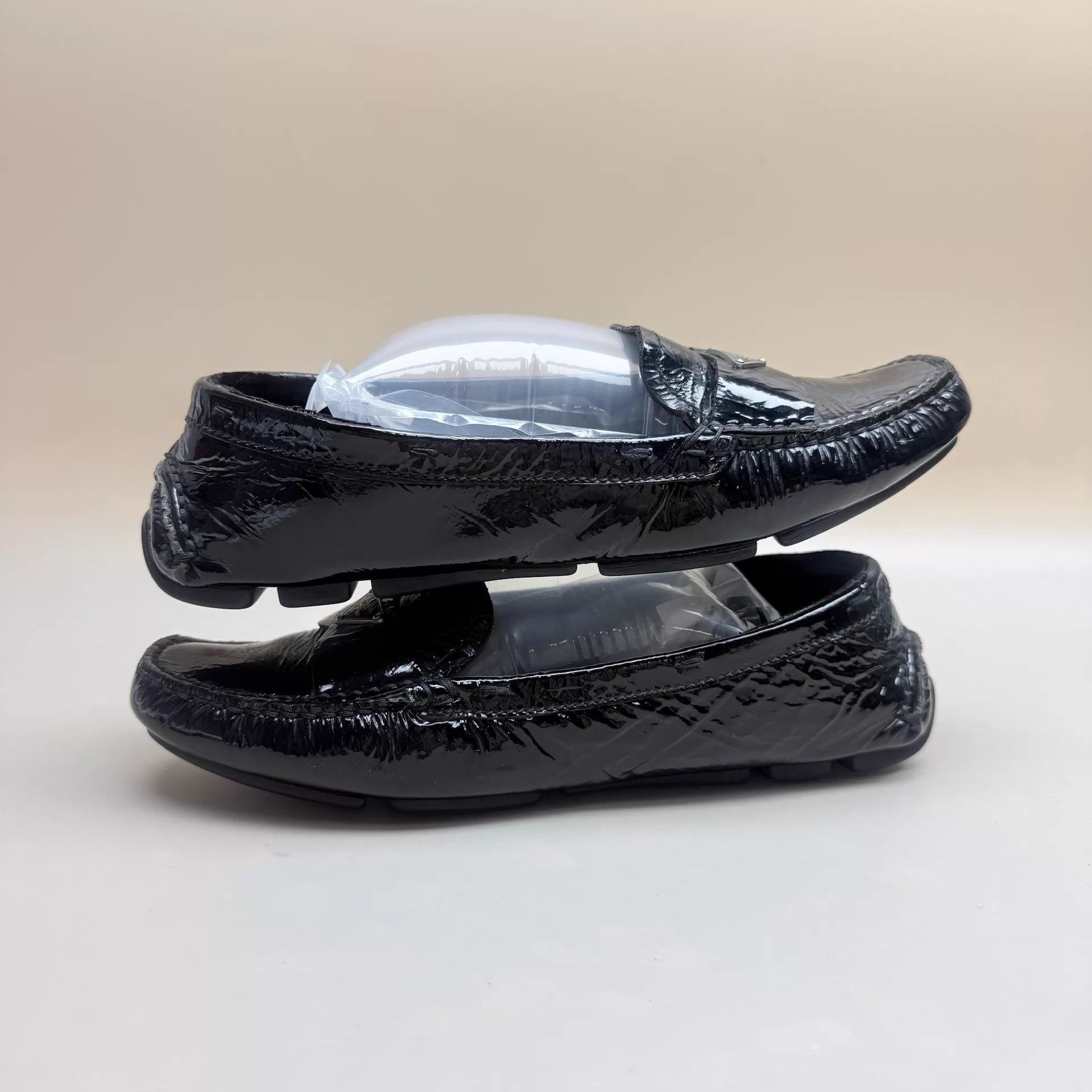 Prada Prada Black Gold Logo Low Heel Shoes 35 Mint Size US 4.5 / IT 34.5 - 4 Thumbnail