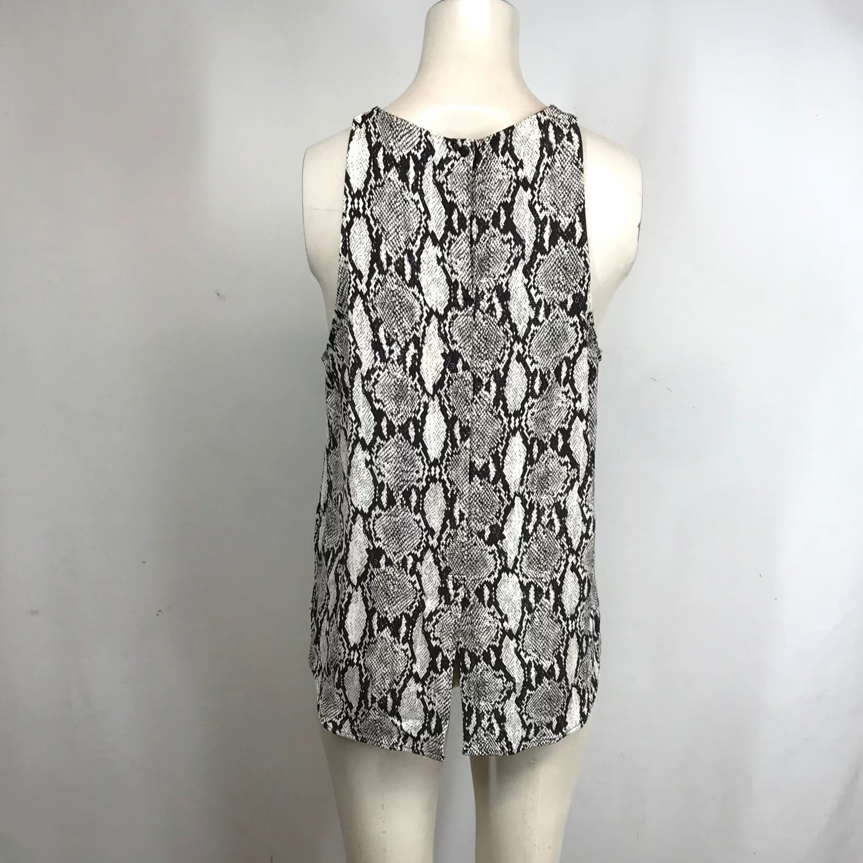 Vintage ALC Snake Print Tank Top Women Size 10 - Sleek Black Stylish Size L / US 10 / IT 46 - 5 Thumbnail