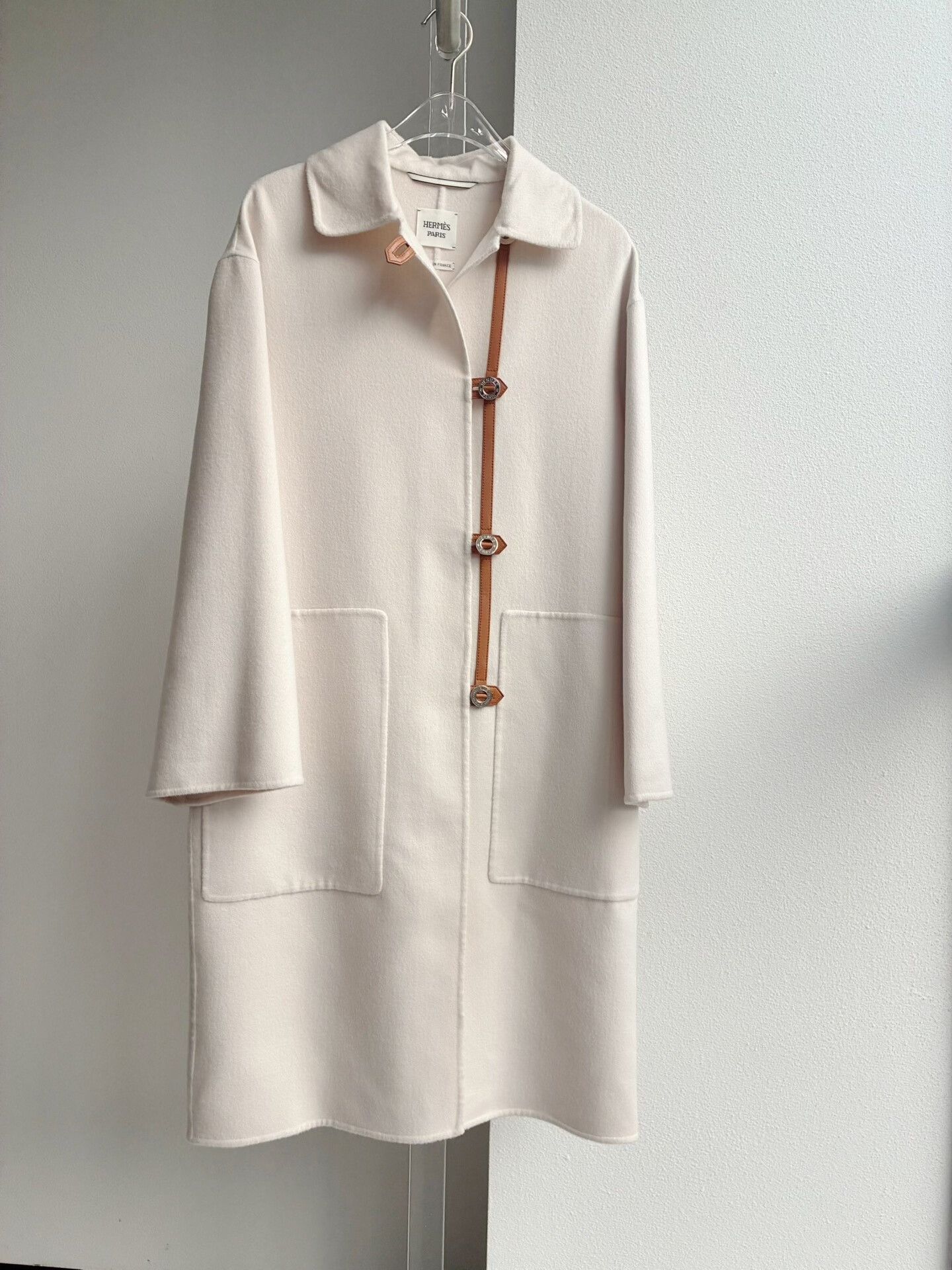 Hermes Hermes Off-White Cashmere Coat Size XXS / US 00 / IT 34 - 1 Thumbnail