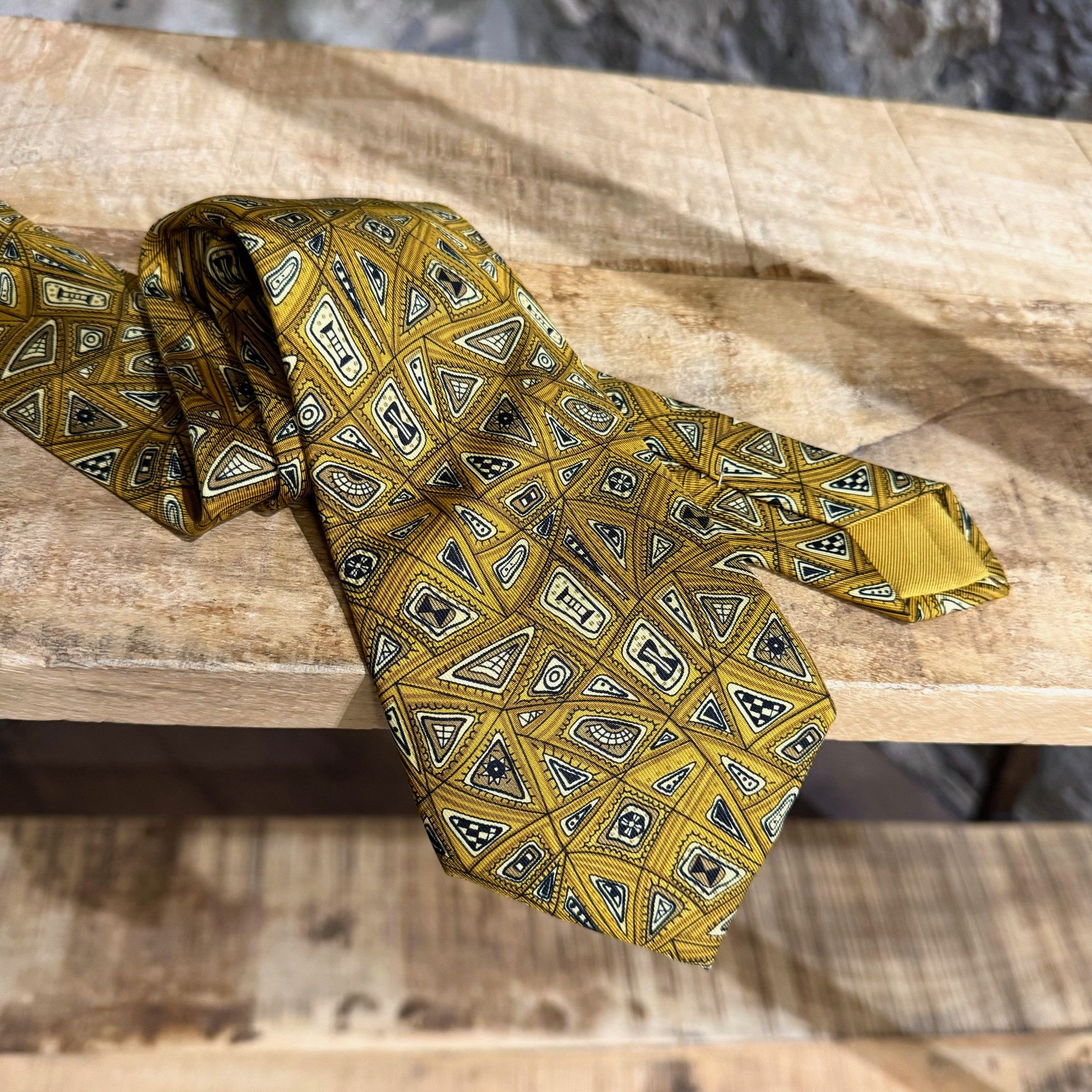 Hermes Hermès Ochre Gold Abstract Print Silk Tie Size ONE SIZE - 2 Thumbnail