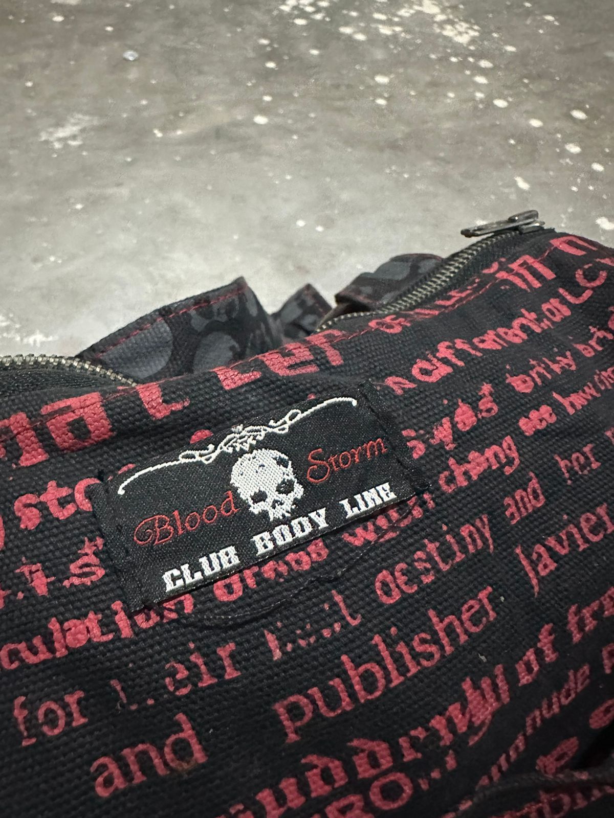 Japanese Brand Beautiful Punk Bondage Bag Skull Body Line Blood Storm Size ONE SIZE - 22 Thumbnail